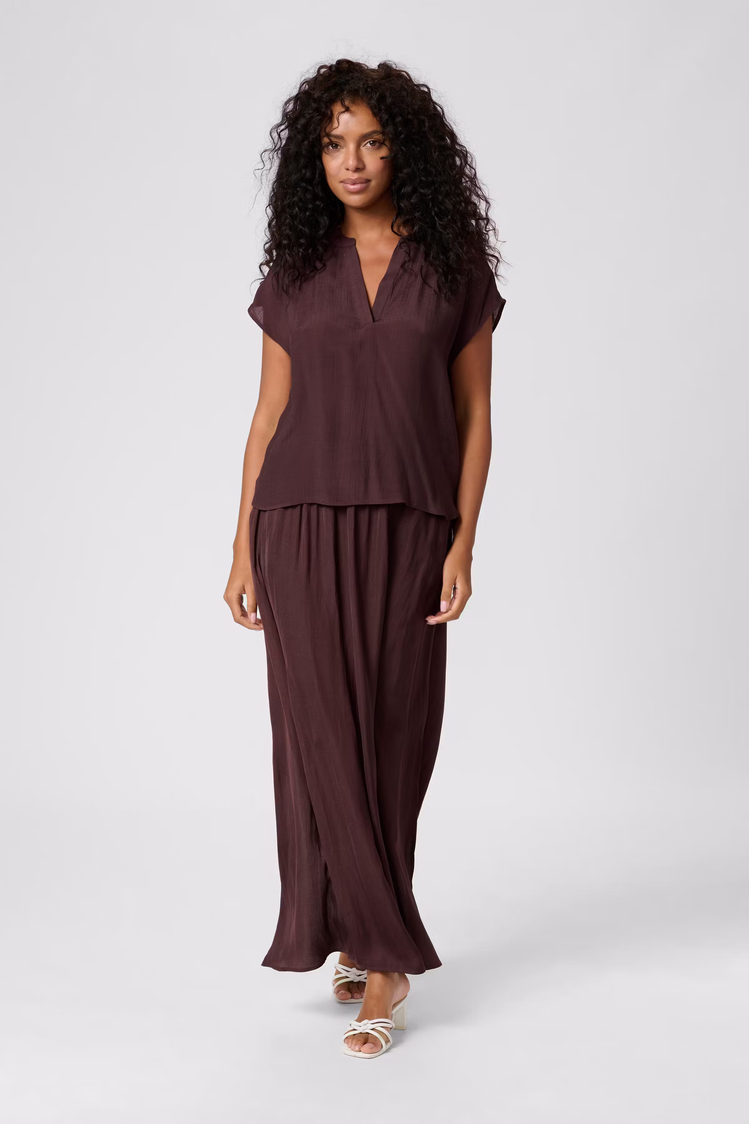 KAanja Bluse LOOKBOOK FRONT 10510118-191619