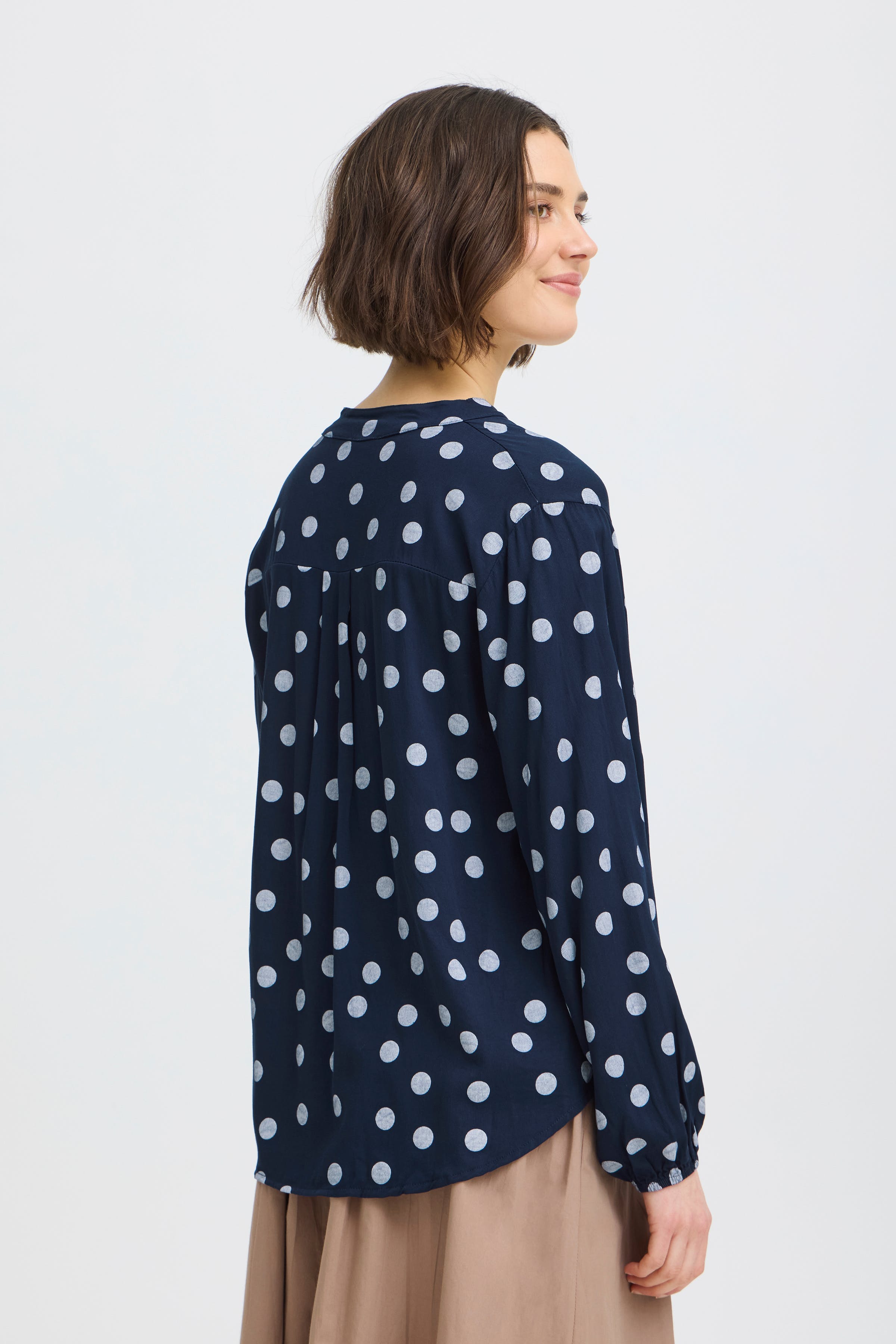 FRCARMEN Blouse LOOKBOOK BACK 20618796-900015631