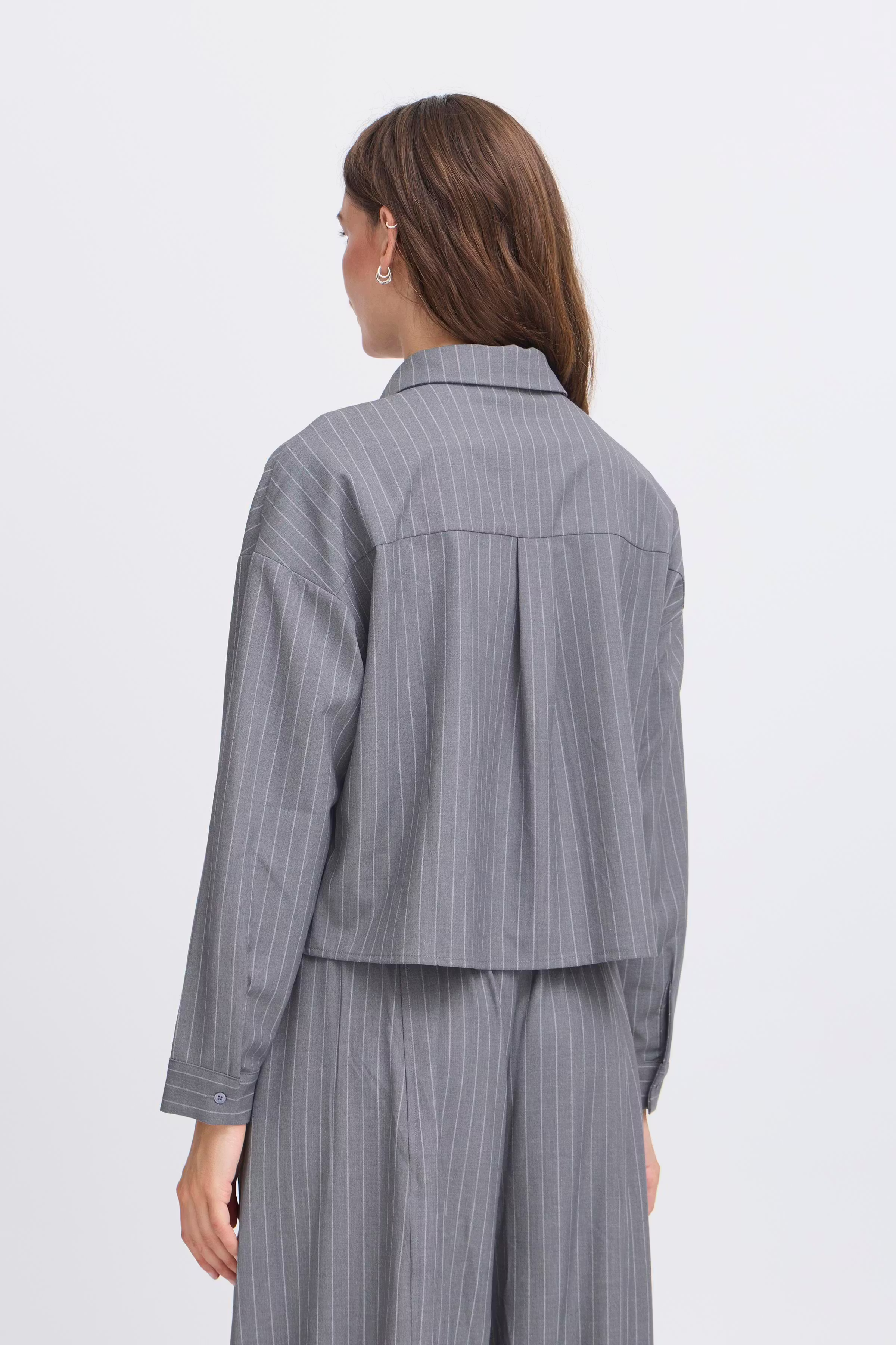 IXTRINE shirt LOOKBOOK BACK 20123489-163916