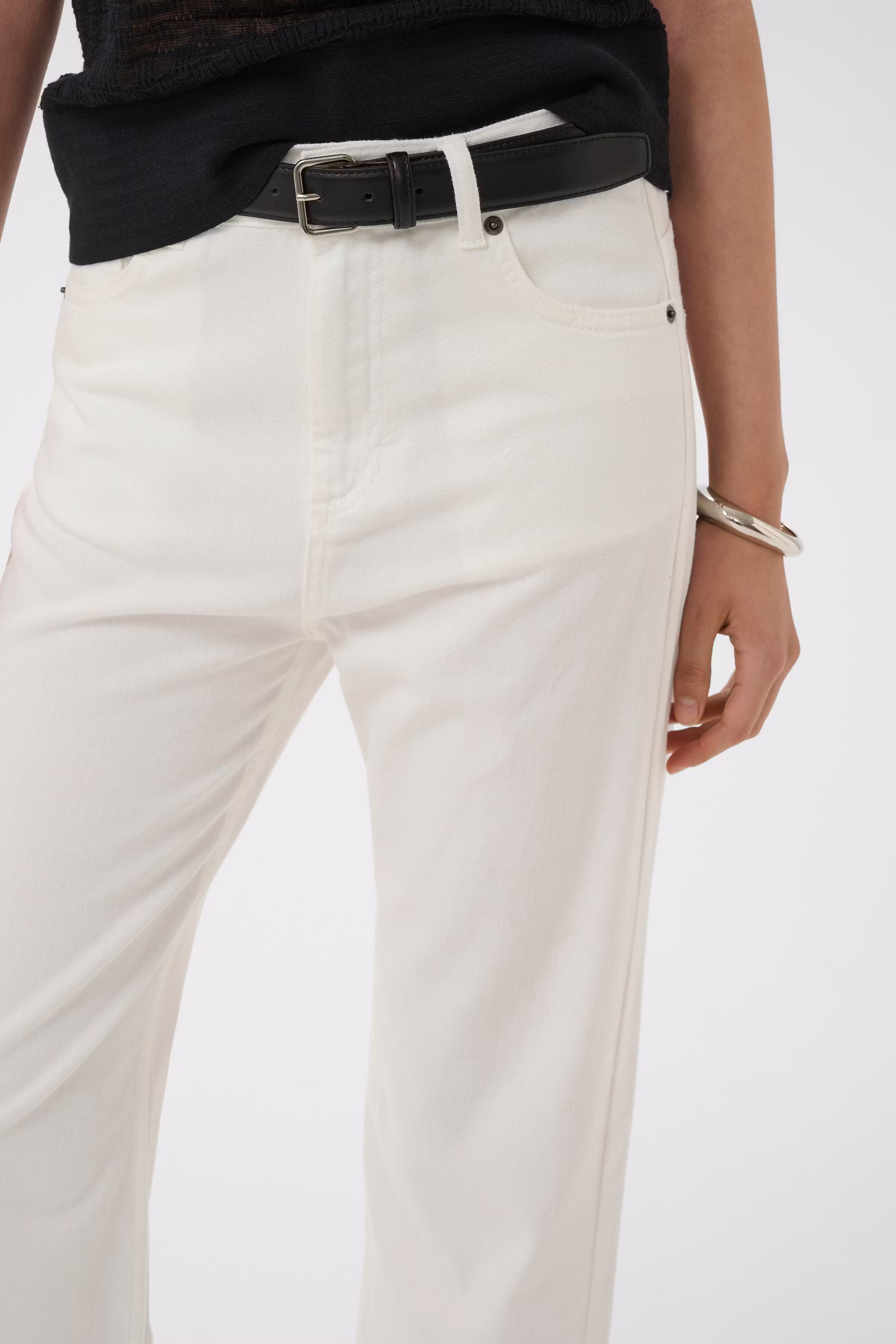 ELLYIW Jeans LOOKBOOK DETAIL 30112551-300001