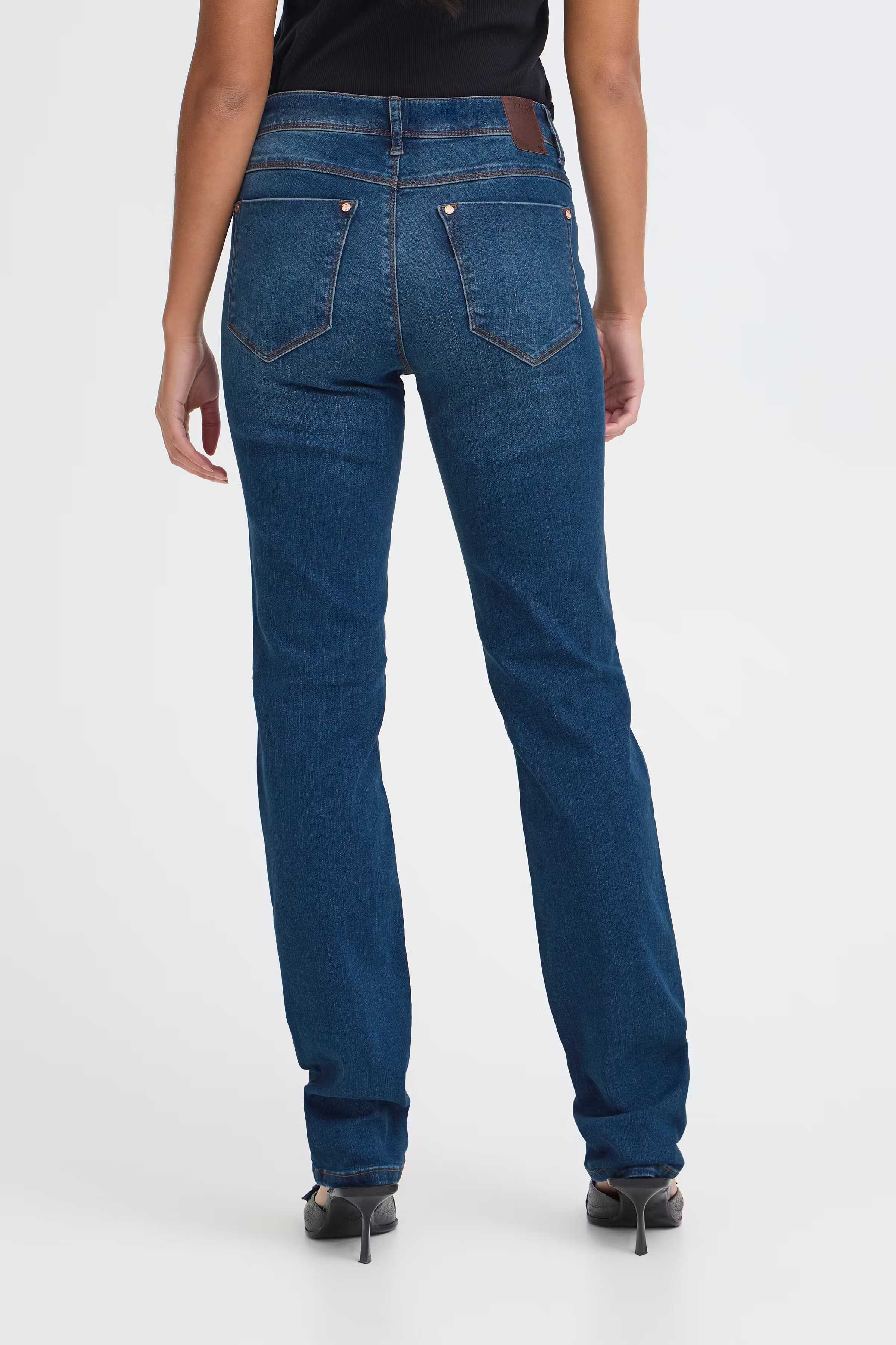 PZSANDRA HW Jeans Medium Straight Leg LOOKBOOK BACK 50205860-200002