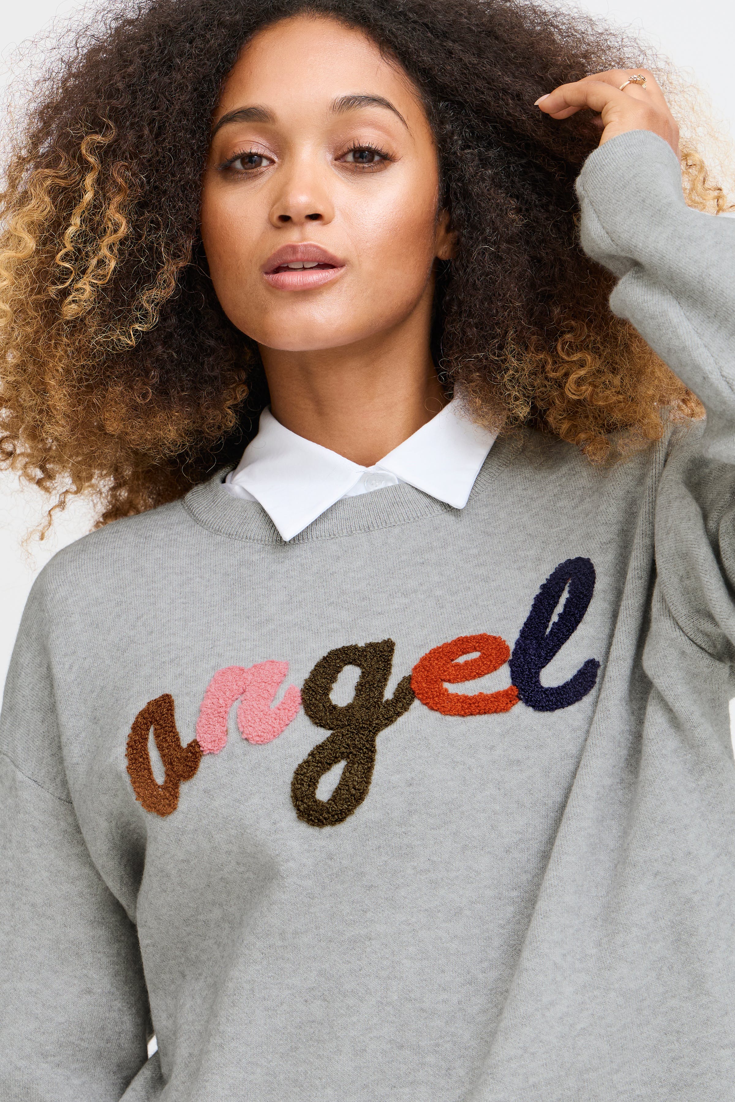 SBANGELS Bluse LOOKBOOK DETAIL 22100829-203619