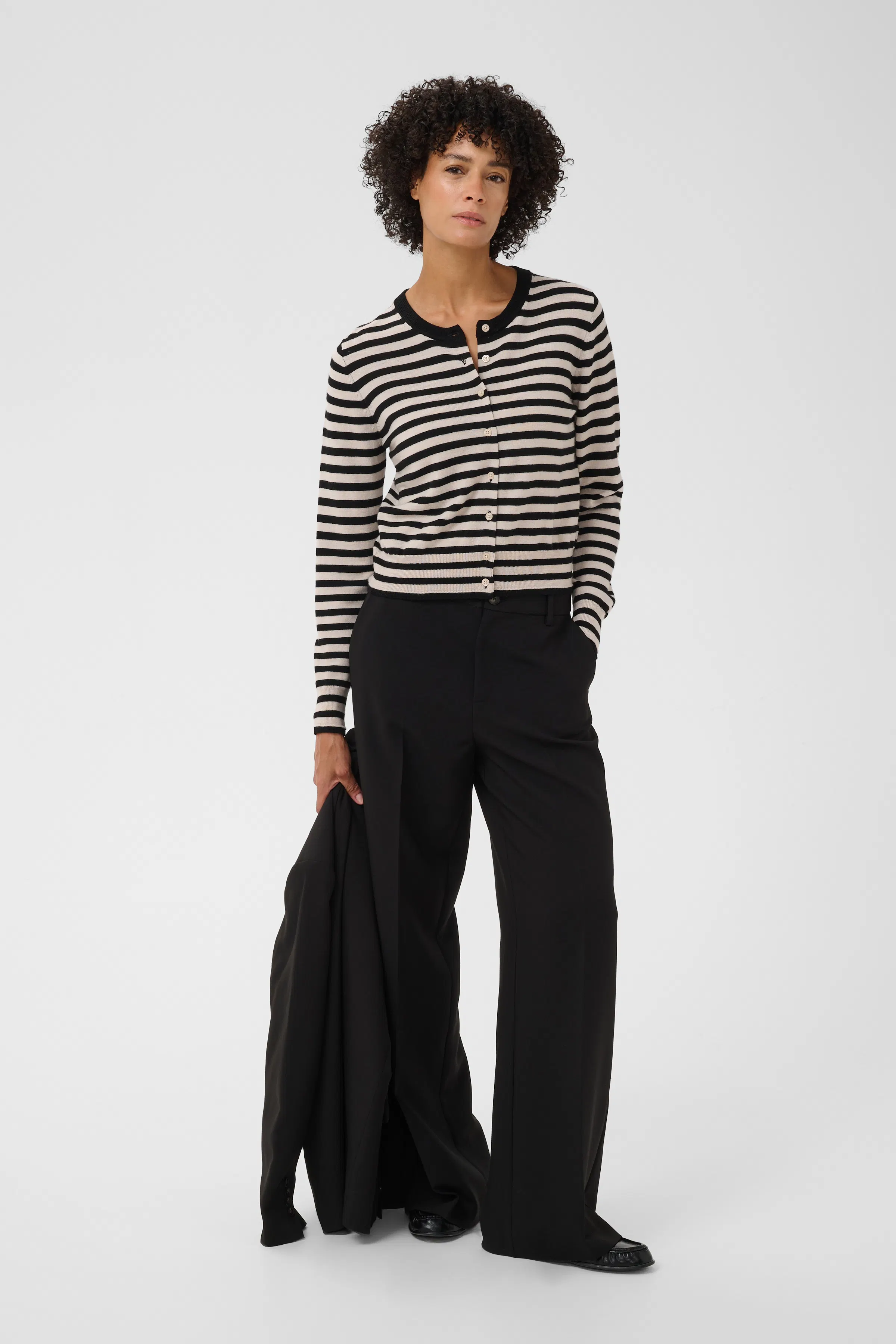 NoelaniPW Cardigan LOOKBOOK FRONT 30309793-304025