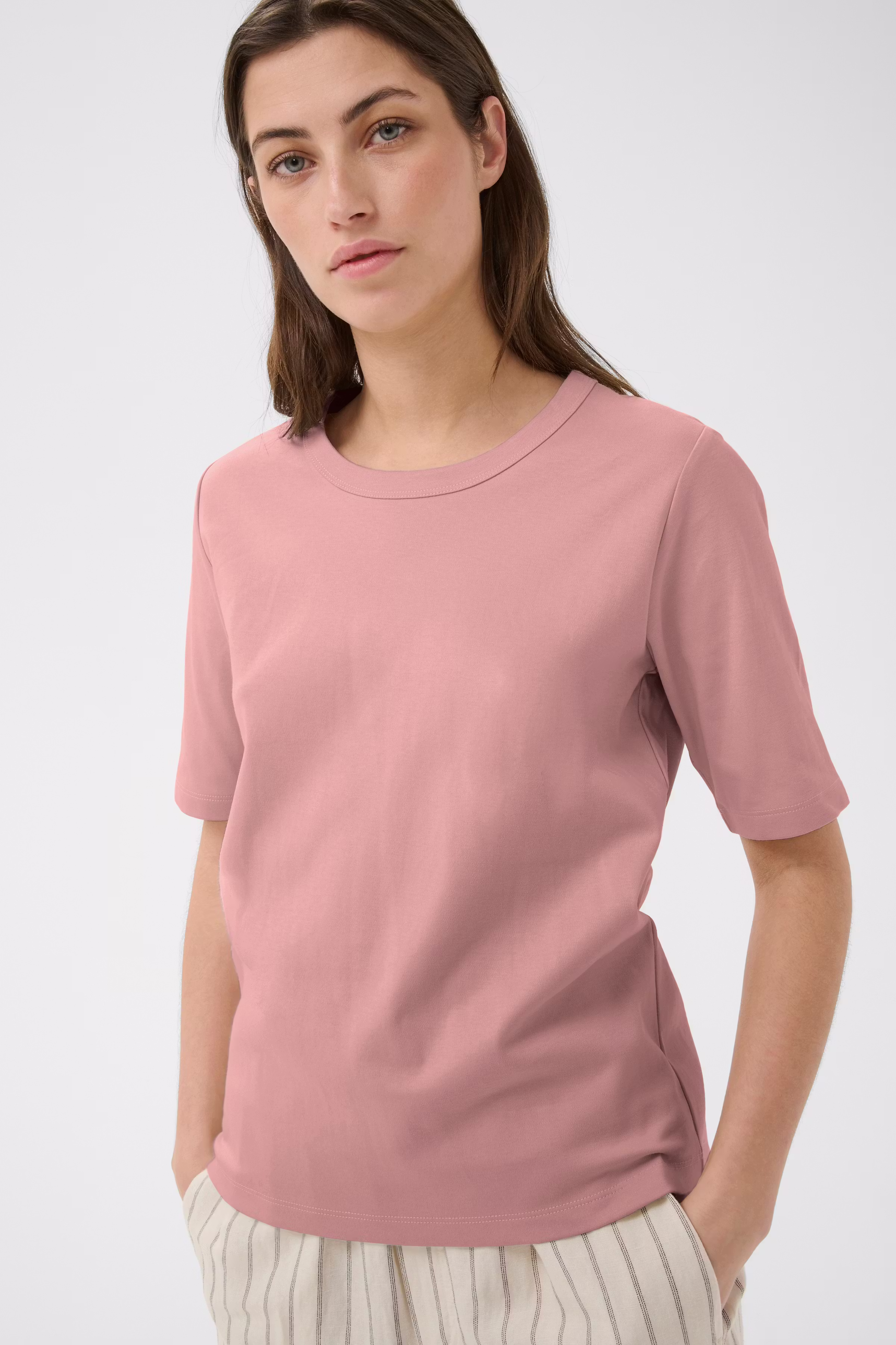 RatanaPW T-shirt LOOKBOOK DETAIL 30309870-142307