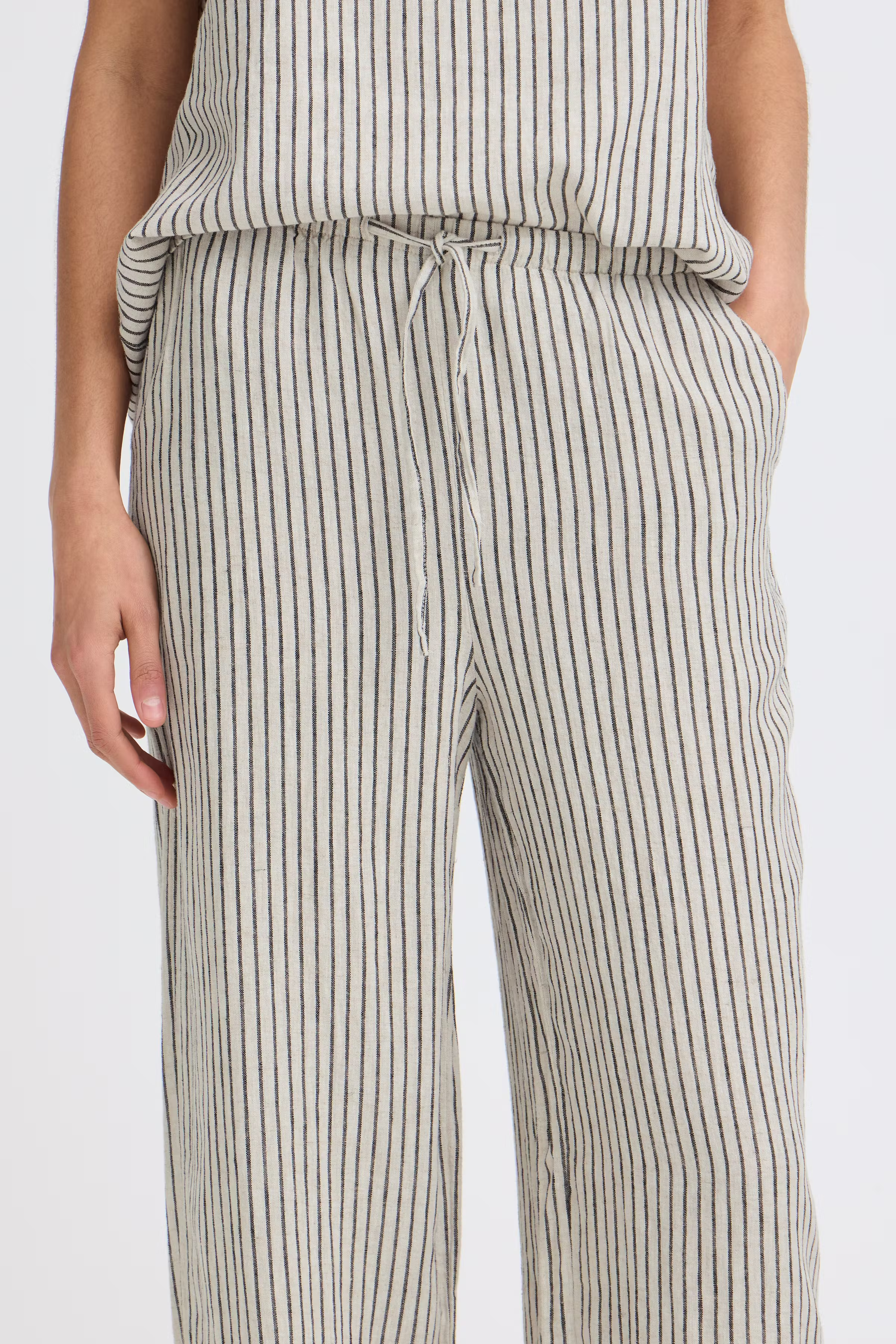 BYFALAKKA Broek LOOKBOOK DETAIL 20818829-900006869