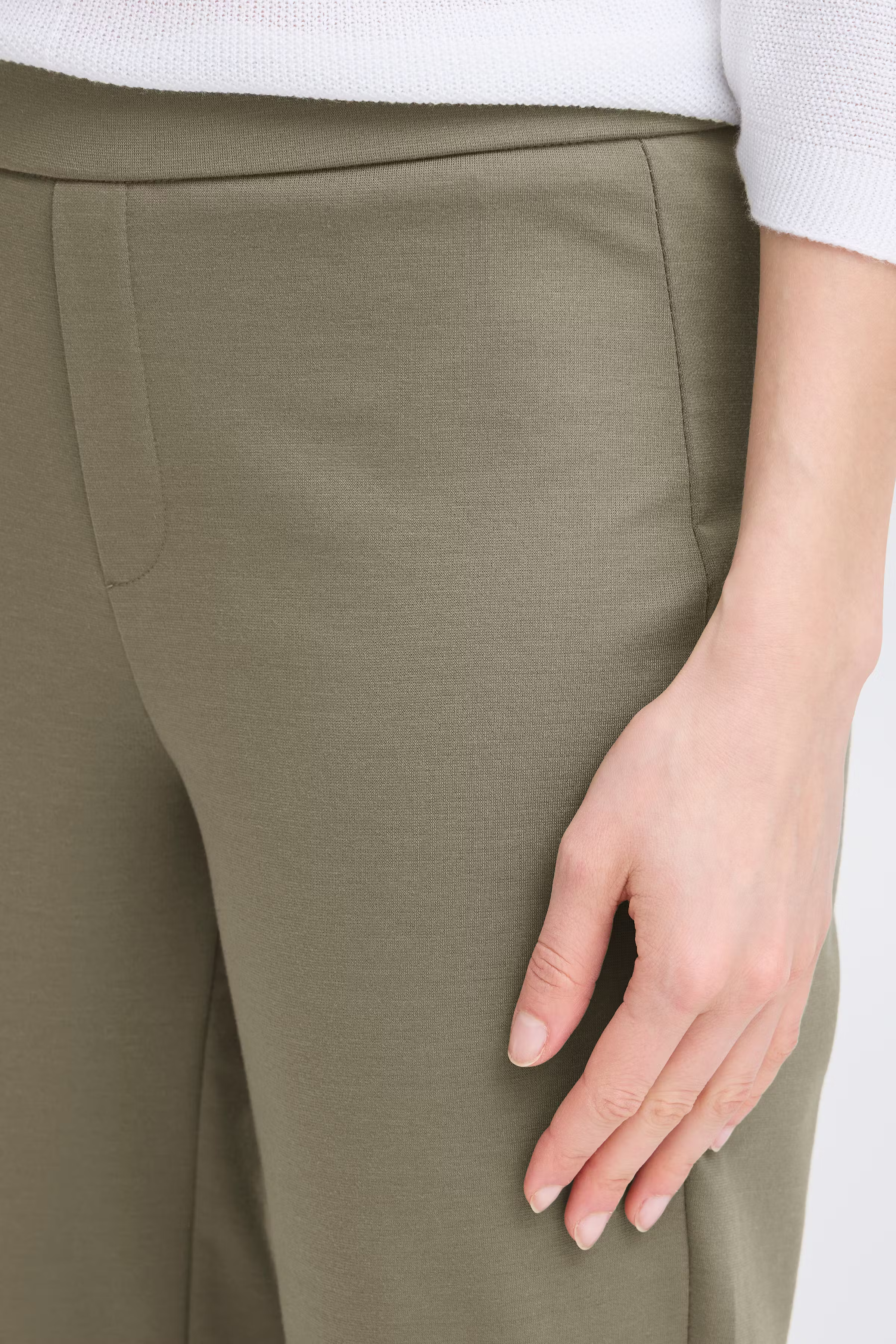 FRBLAZER Trousers LOOKBOOK DETAIL 20613528-180515