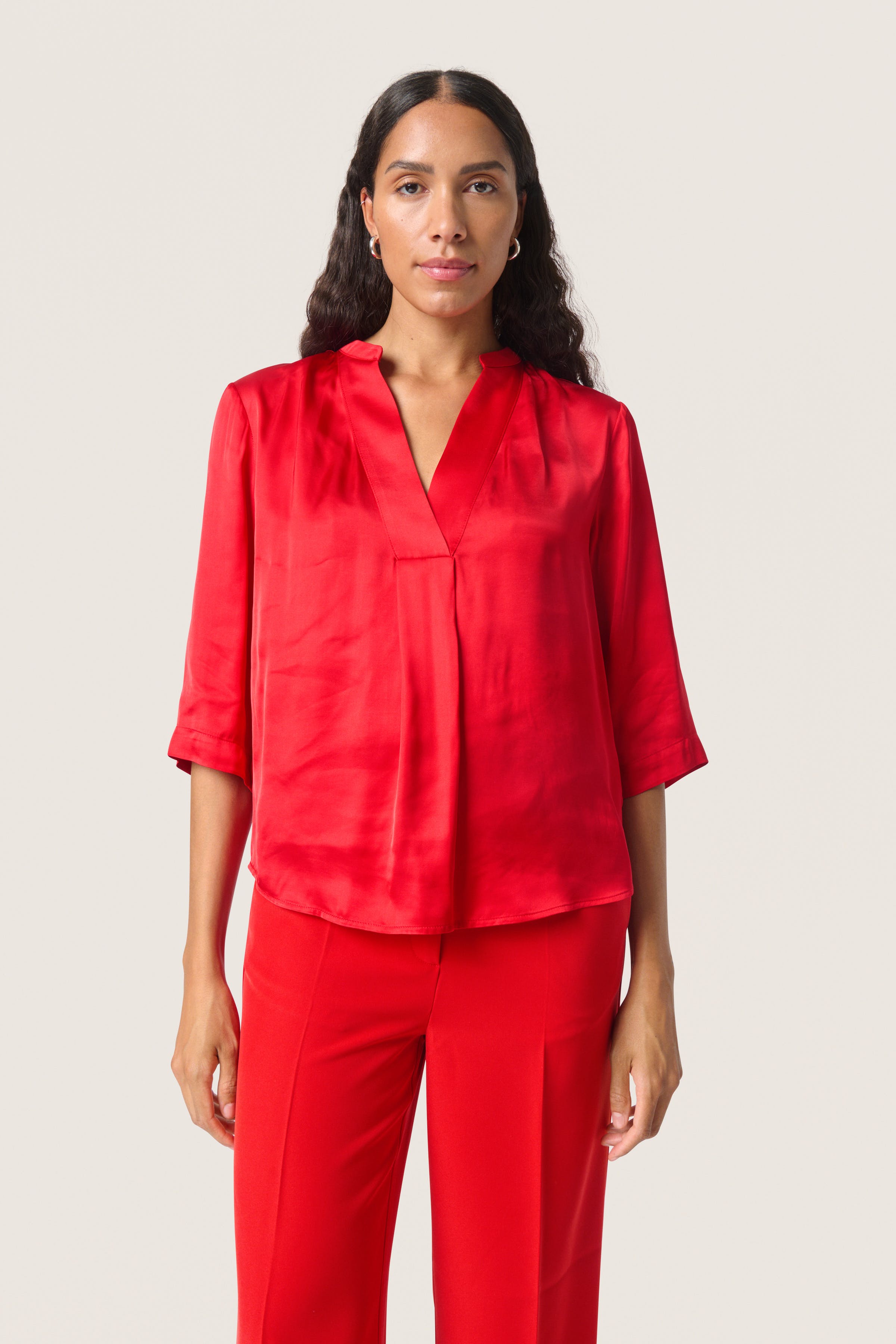 SLAsja Blus LOOKBOOK FRONT 30408352-181657