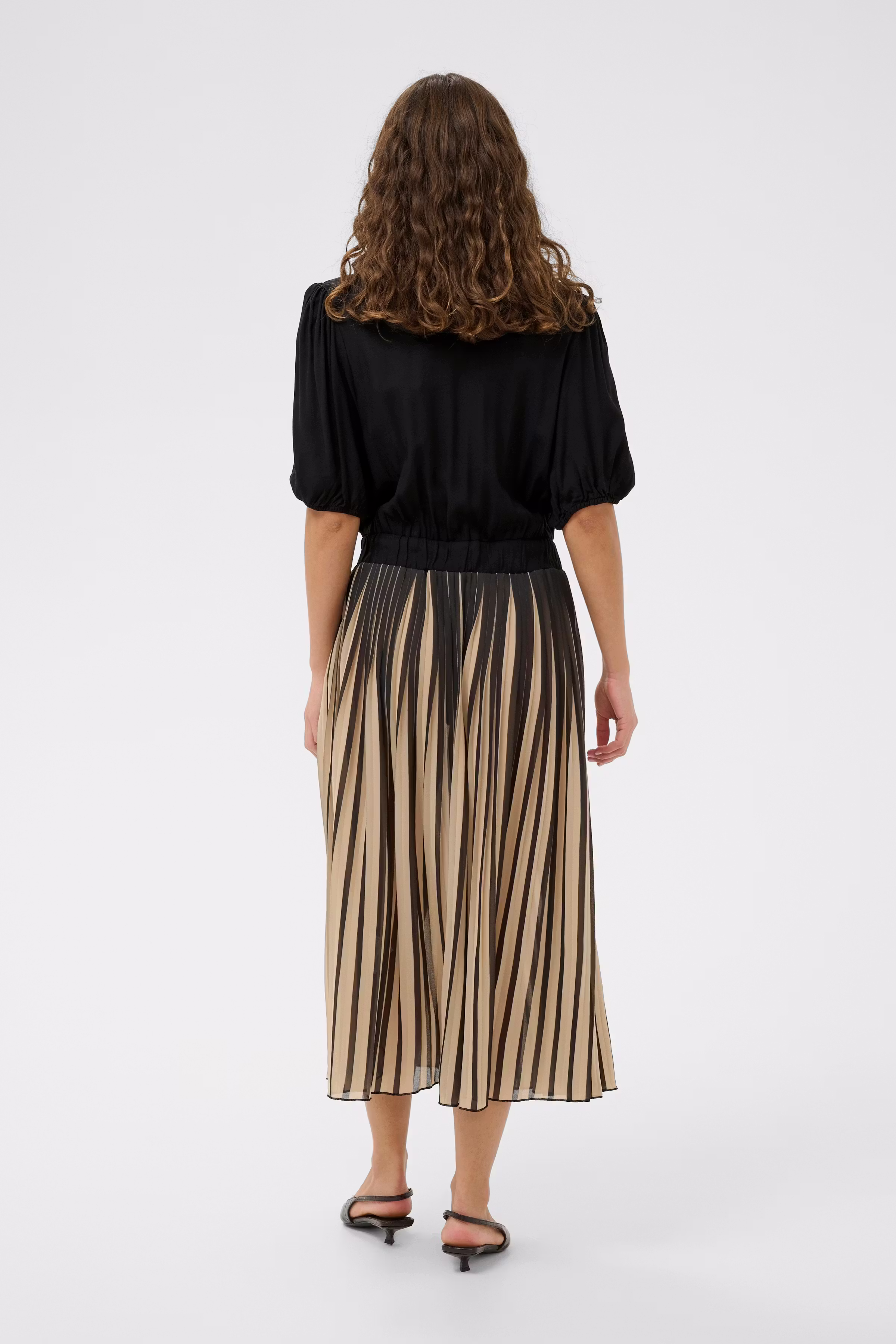 CUcarly Dress with pleats LOOKBOOK BACK 50110993-500012