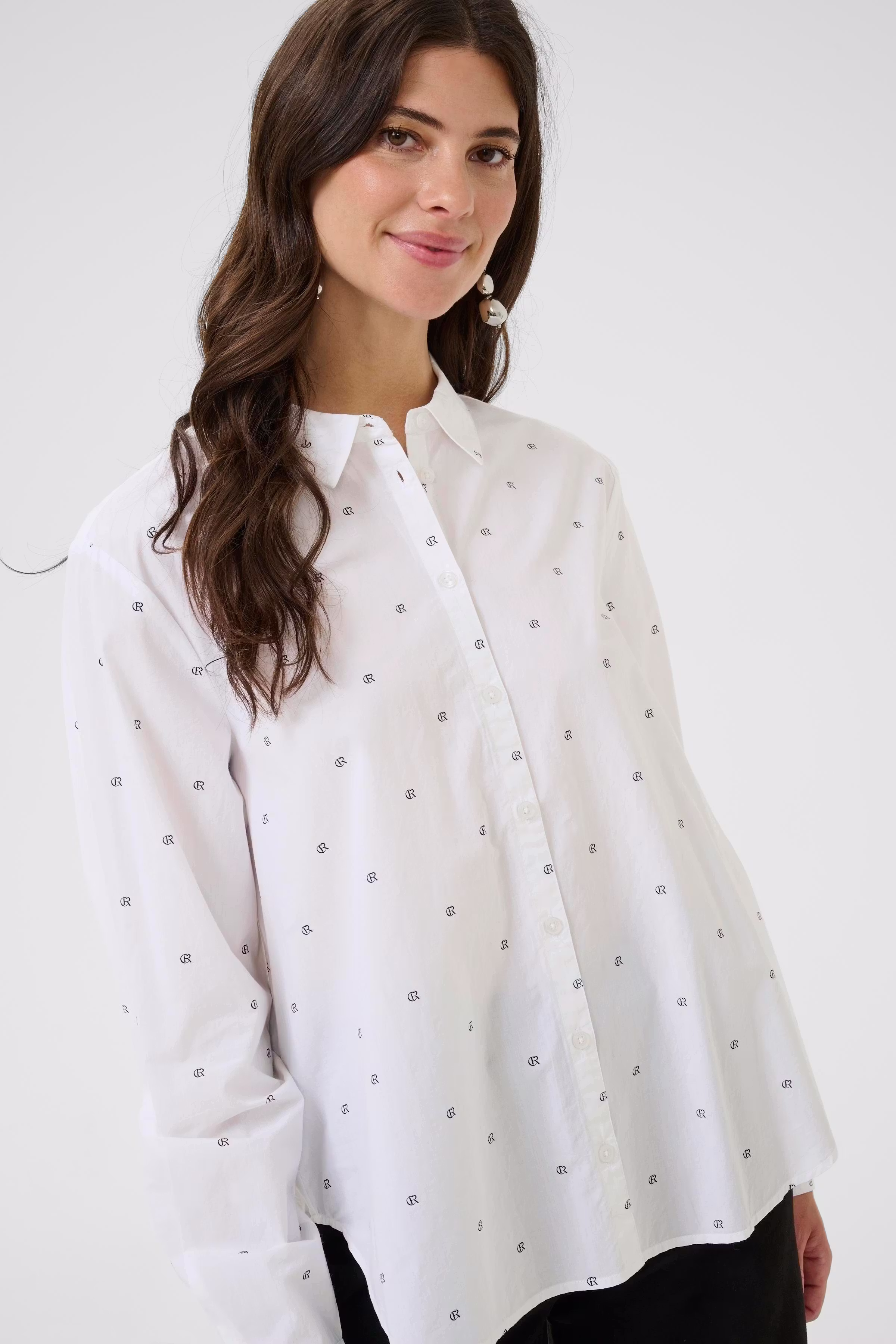 CRKatja Shirt LOOKBOOK DETAIL 10614458-110602