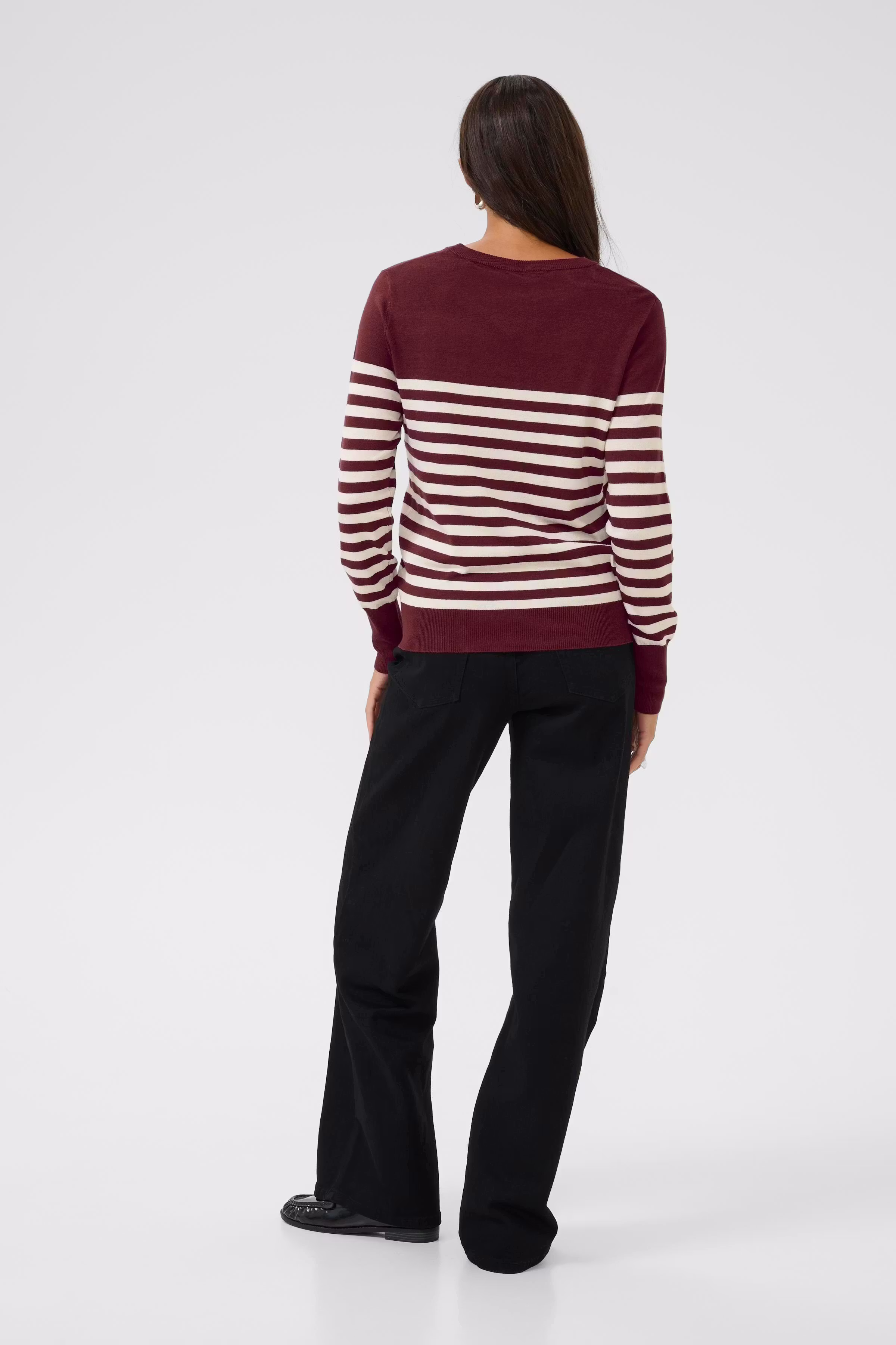 KAlizza Pullover LOOKBOOK BACK 10509065-108418