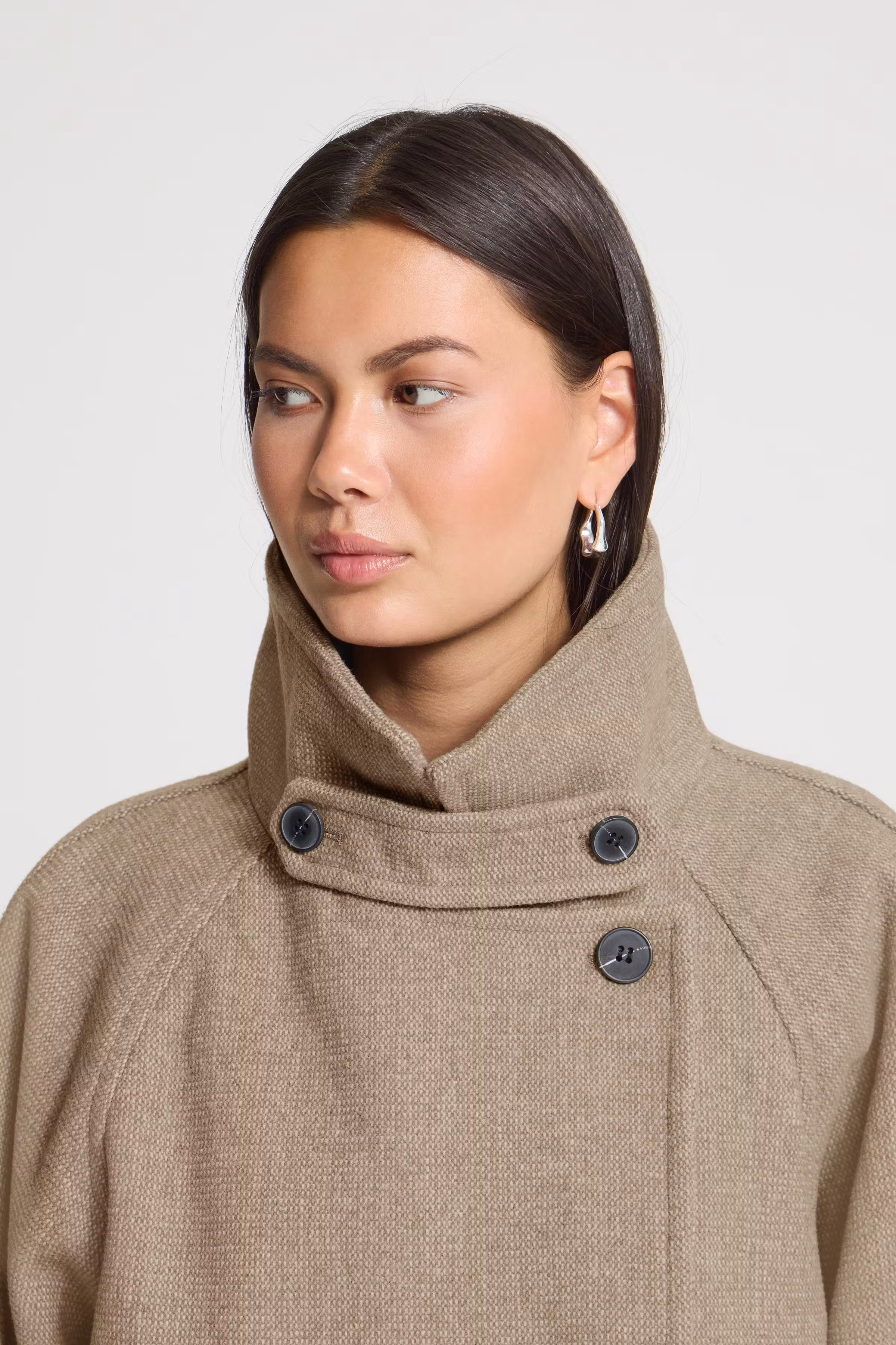 IHGAZIVA Oberbekleidung LOOKBOOK DETAIL 20126923-1713111