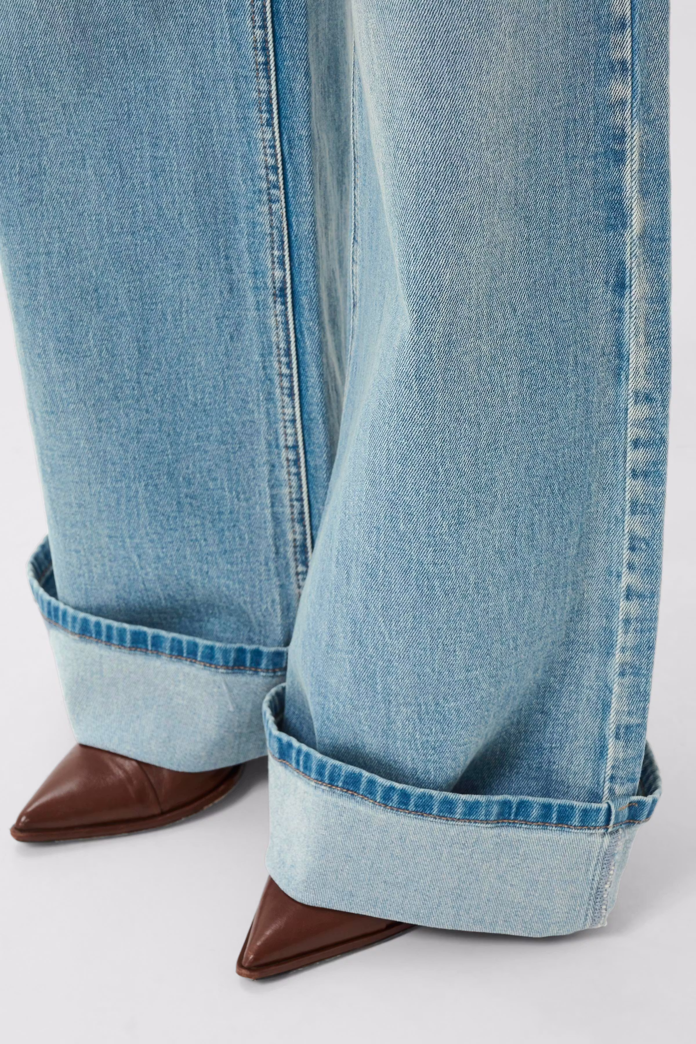 GZsara Jeans LOOKBOOK DETAIL 10911124-104590