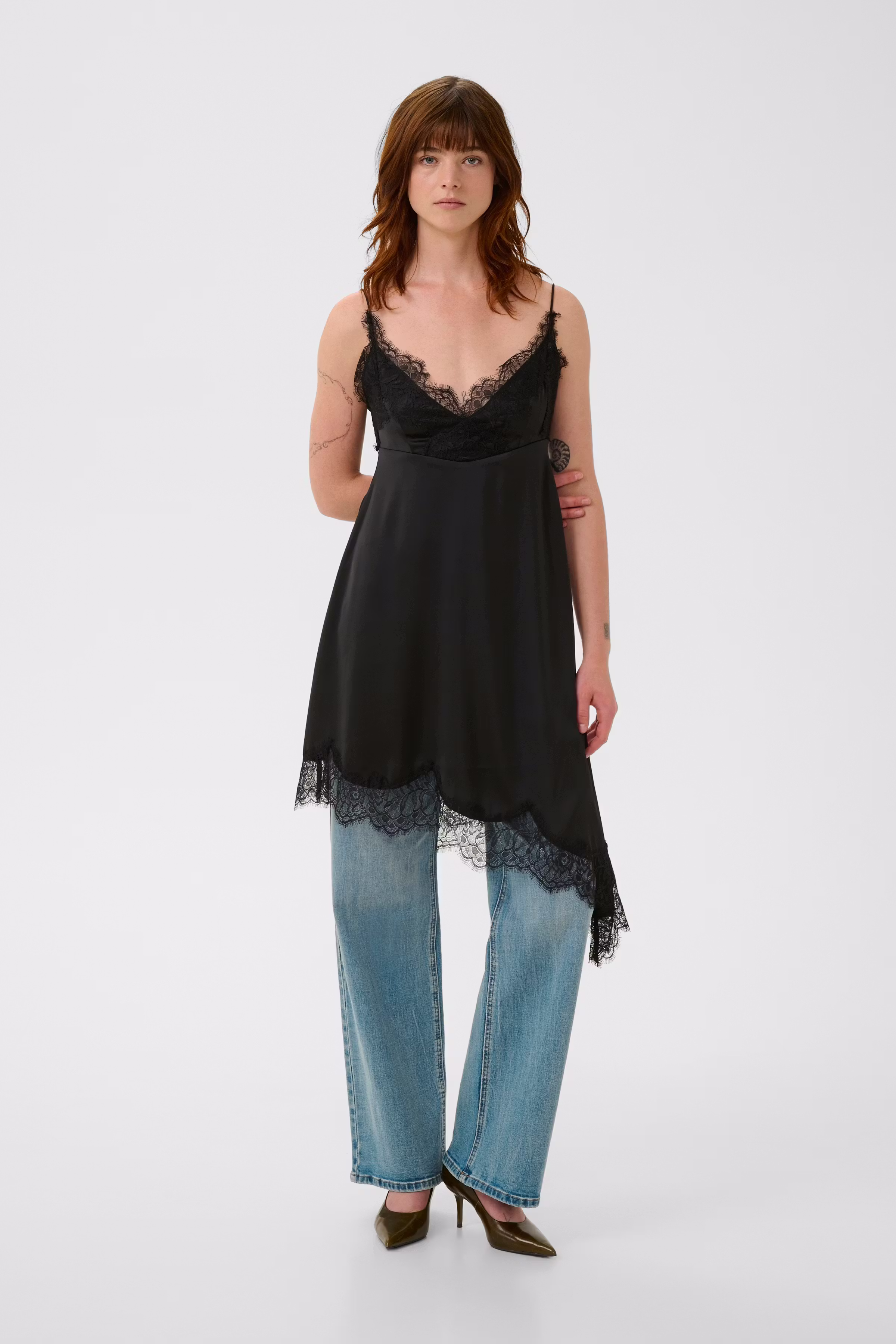 GZlalou Dress LOOKBOOK FRONT 10911314-100017