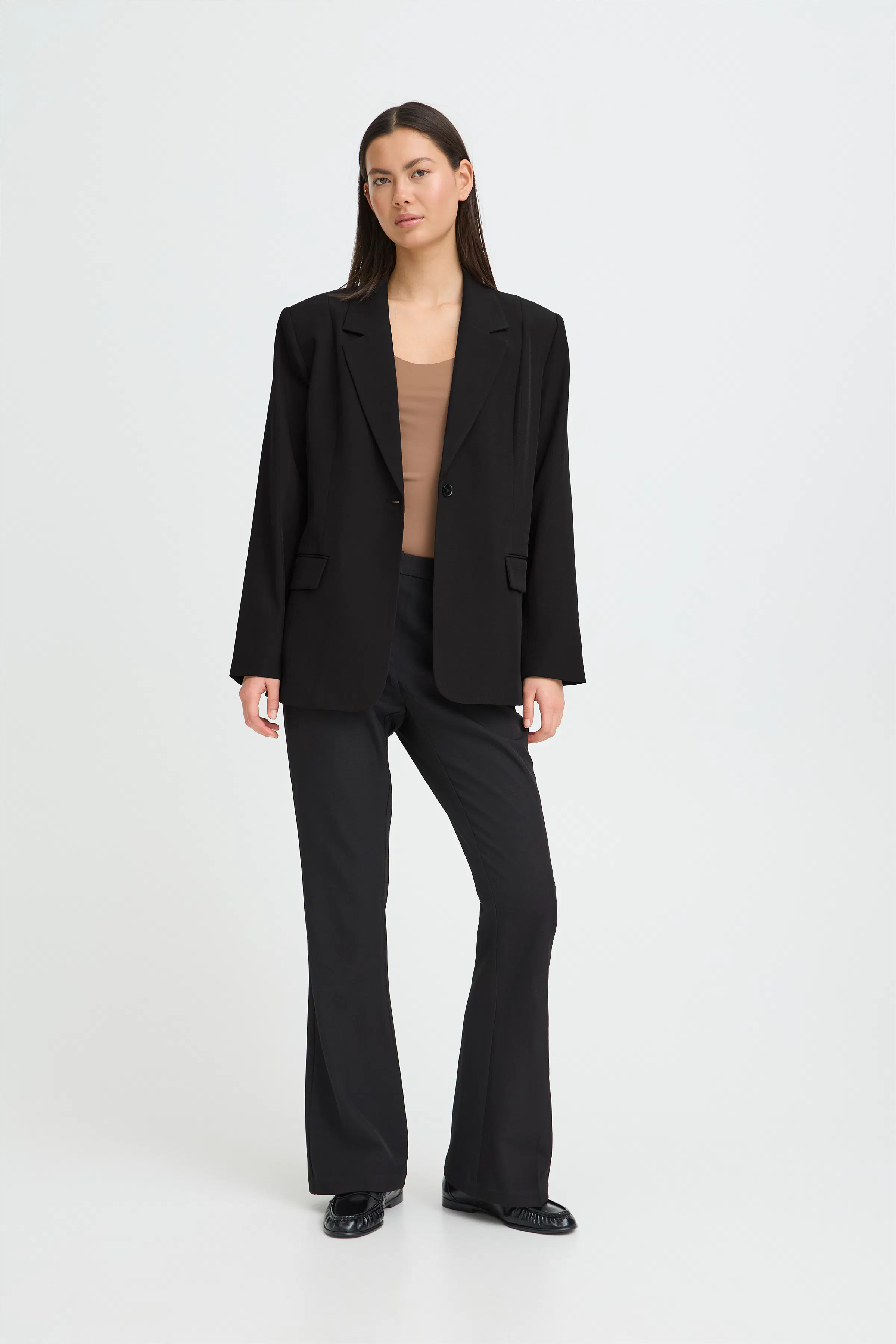 IHFAVA Long Blazer LOOKBOOK FRONT 20125676-194008