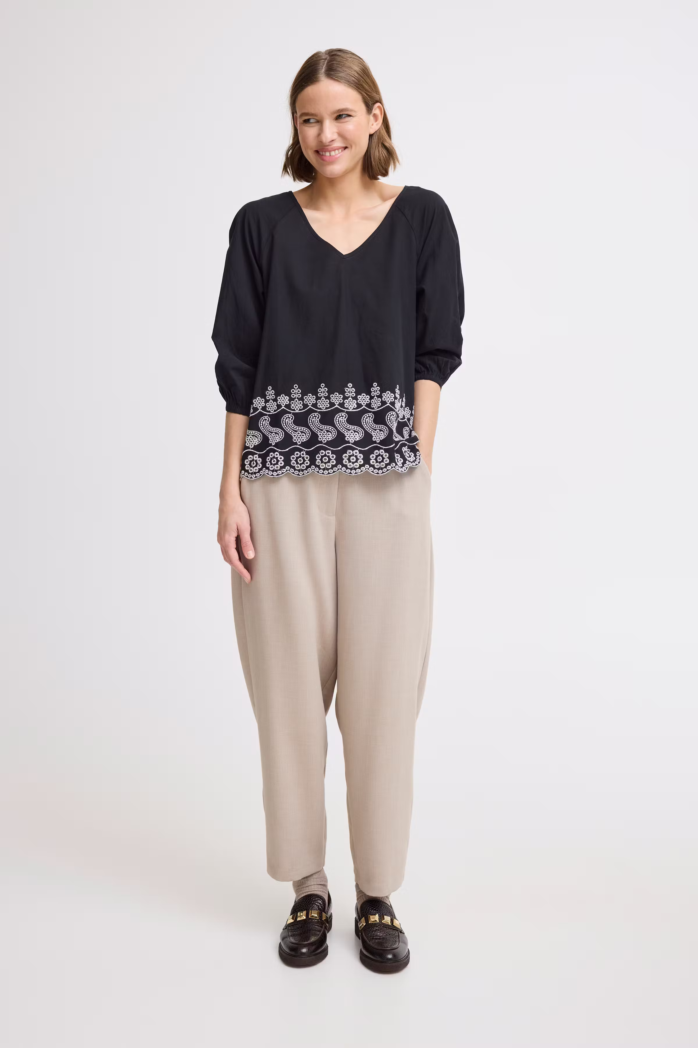 BYHIBA Bluse LOOKBOOK FRONT 20816546-200451