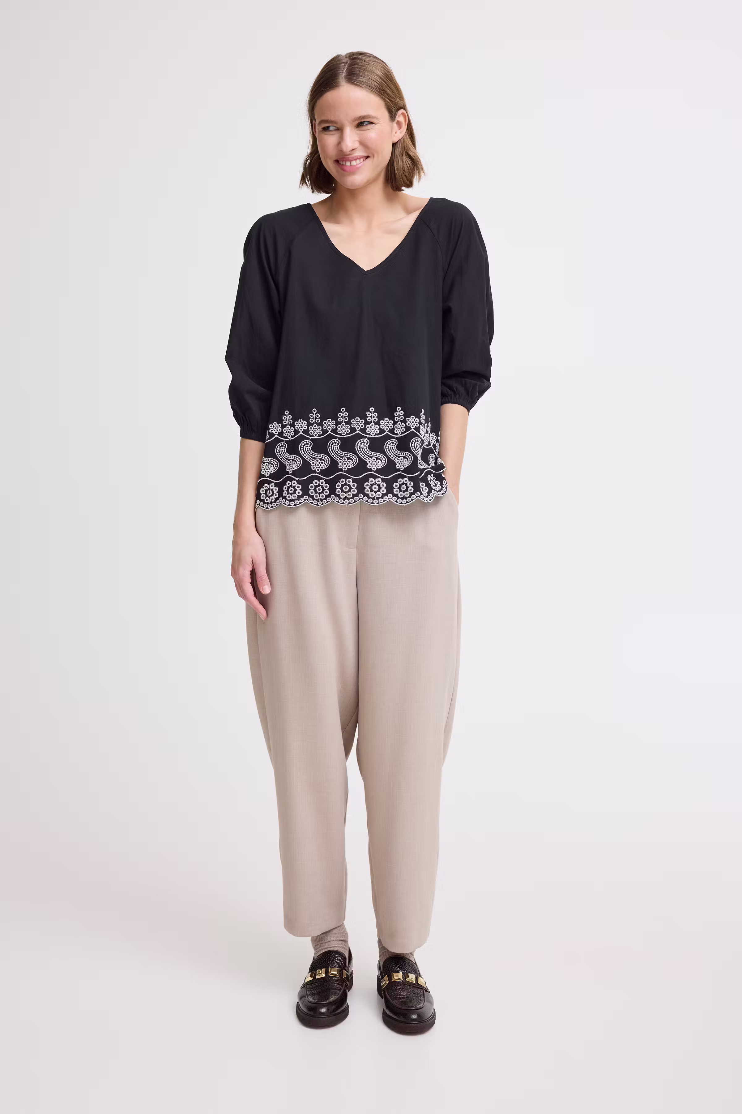 BYHIBA Bluse LOOKBOOK FRONT 20816546-200451