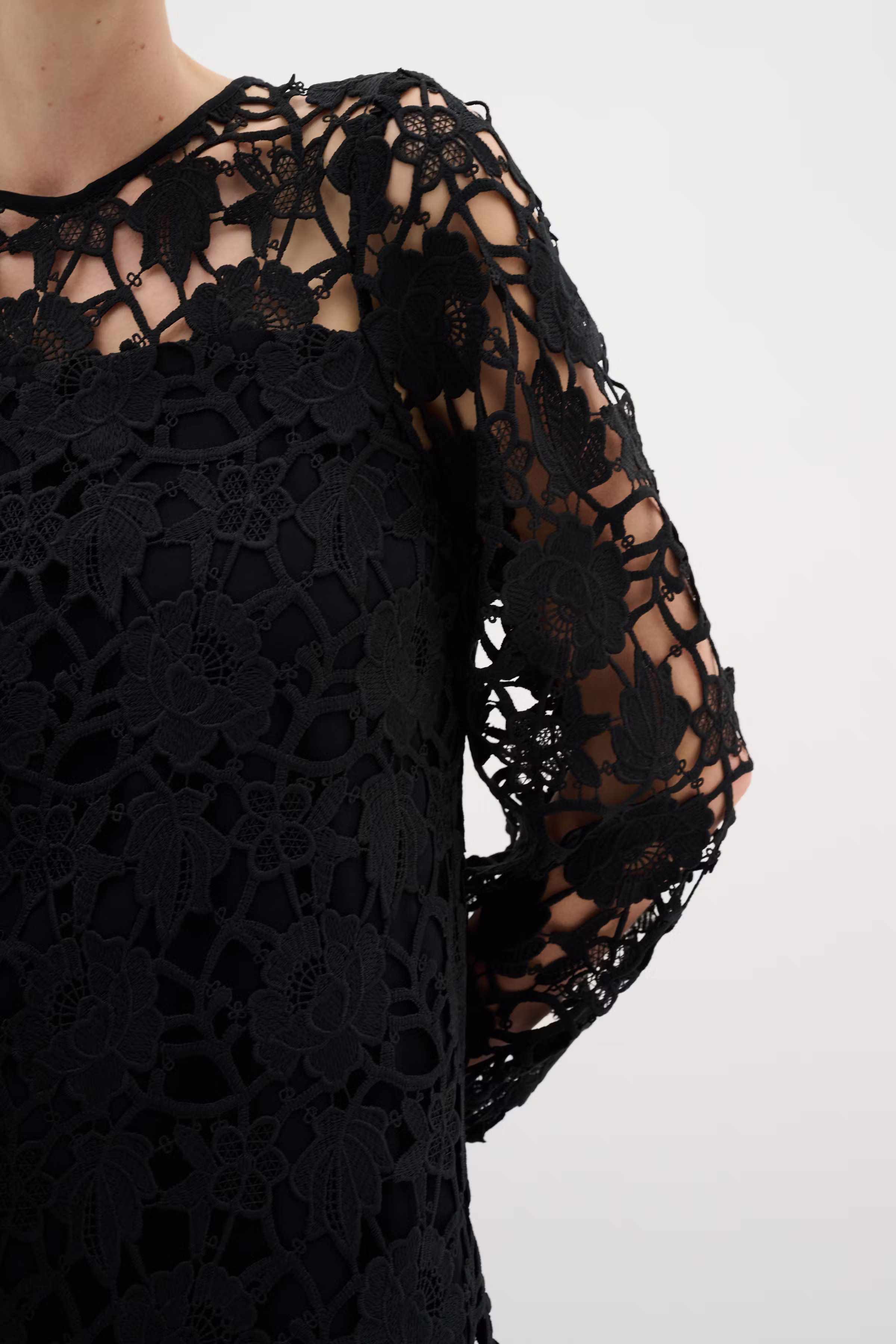 KyotoIW Kleid LOOKBOOK DETAIL 30110815-194008