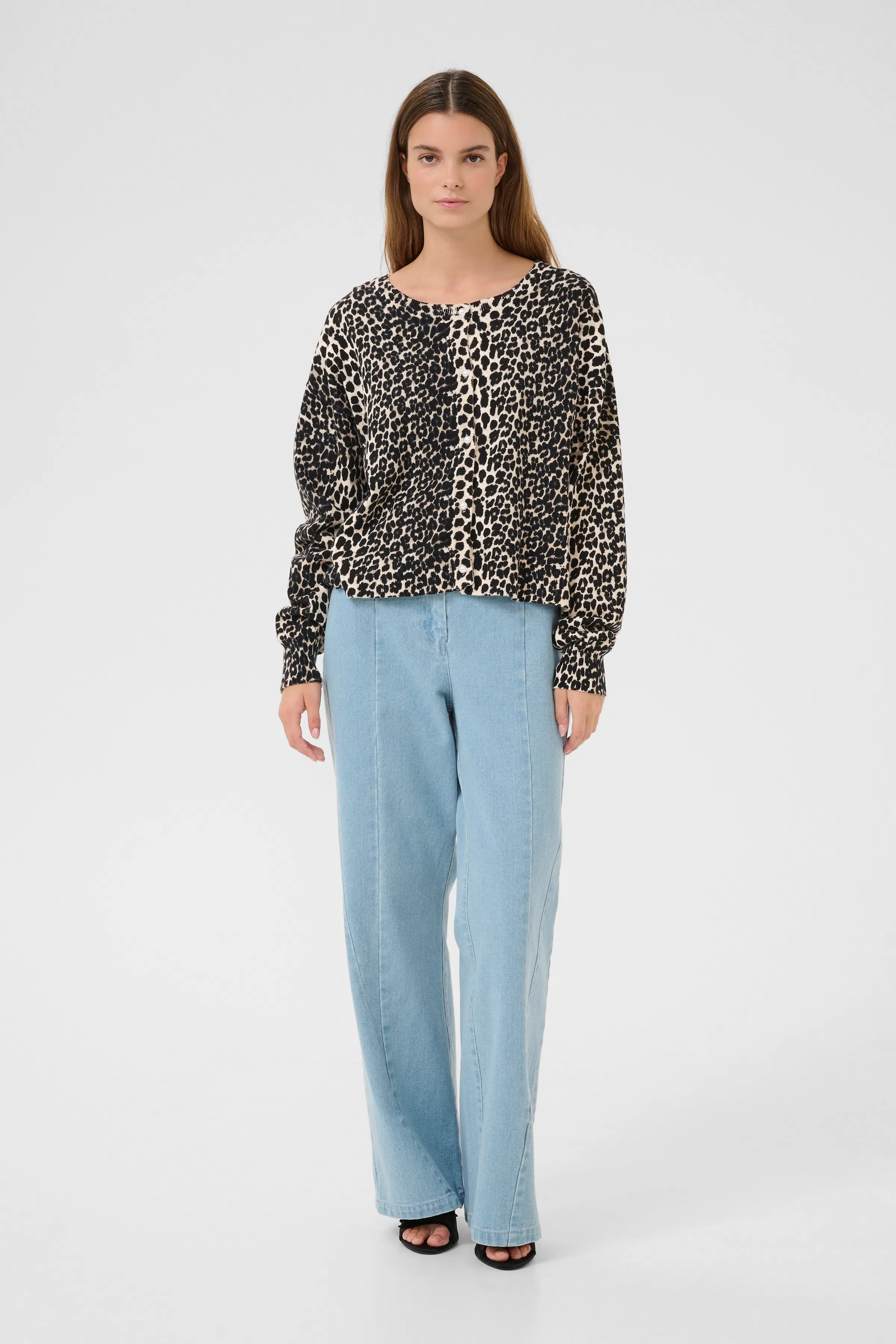 KBUriela Leopardkofta LOOKBOOK FRONT 10105435-107427