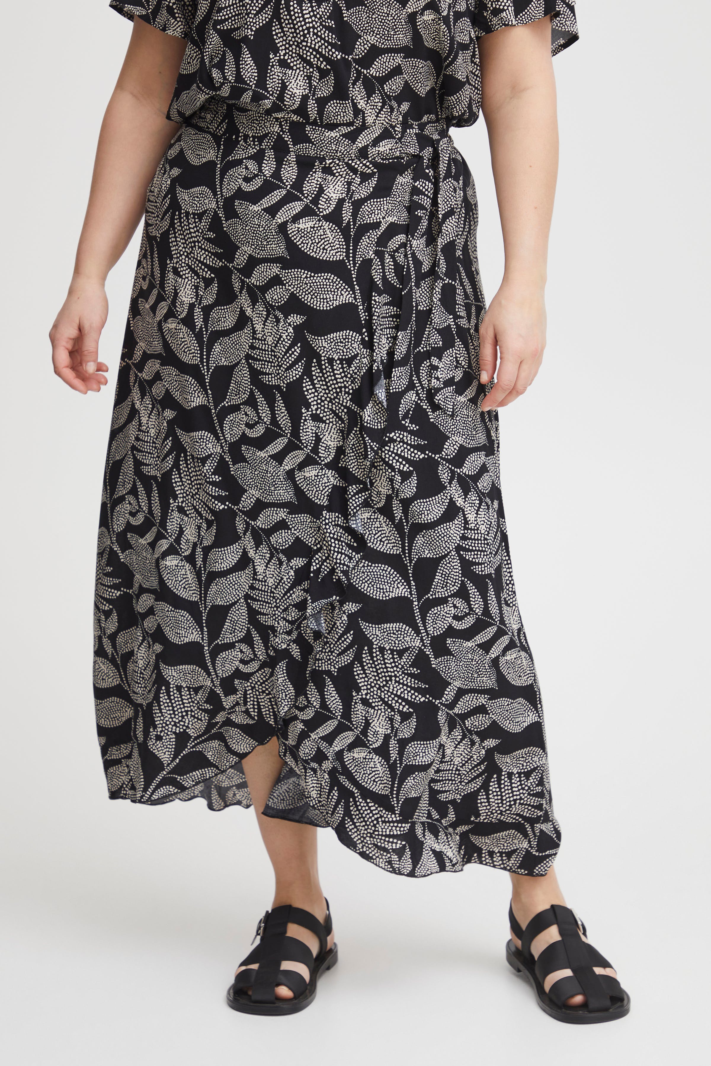 FPFUN Nederdel LOOKBOOK FRONT 20612472-200115