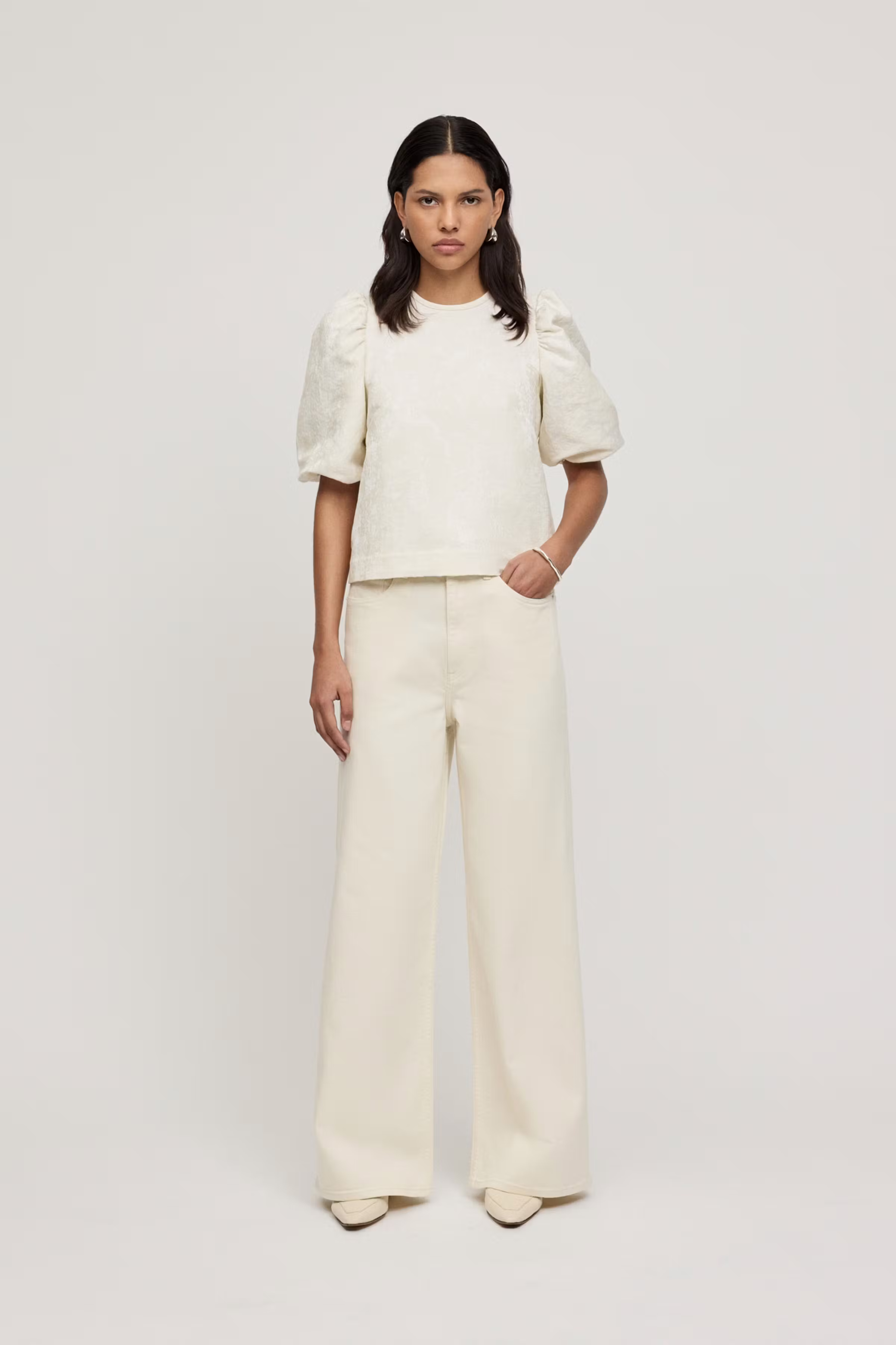 ELISABETH Blouse LOOKBOOK FRONT 30600481-WH010