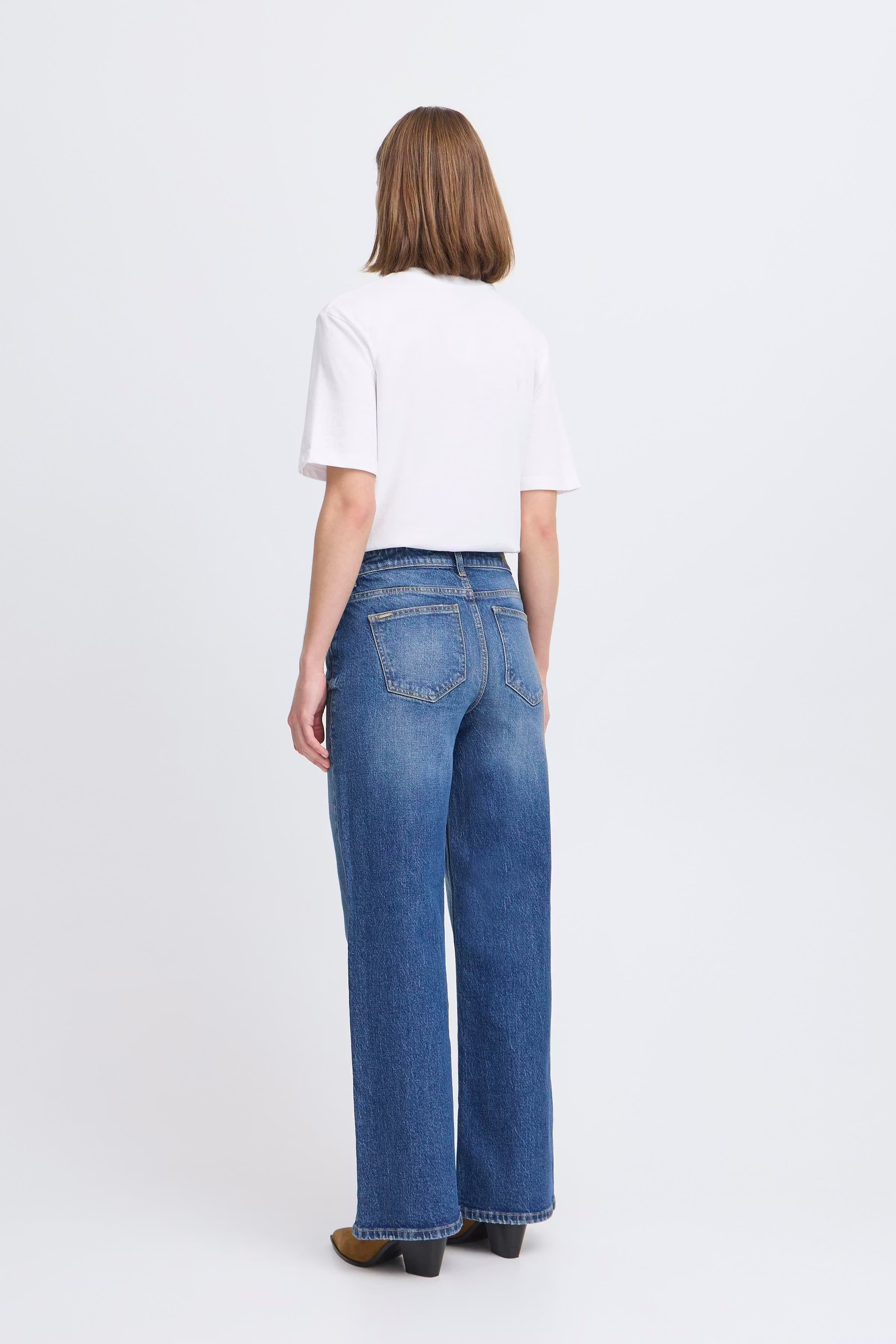 BYKYJLA Jeans LOOKBOOK BACK 20816178-203034