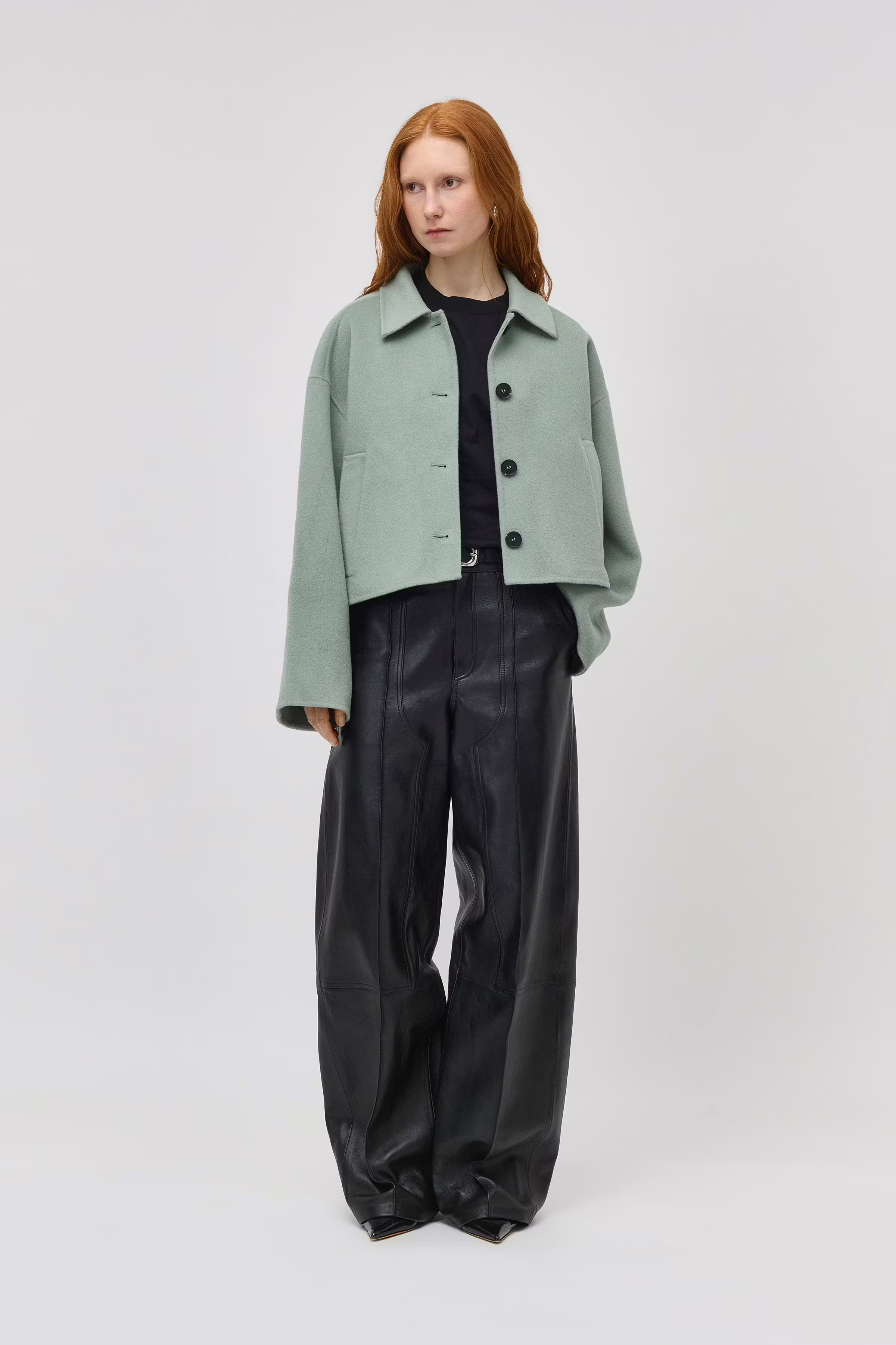 JAIA JACKET LOOKBOOK BACK 30600693-GR557