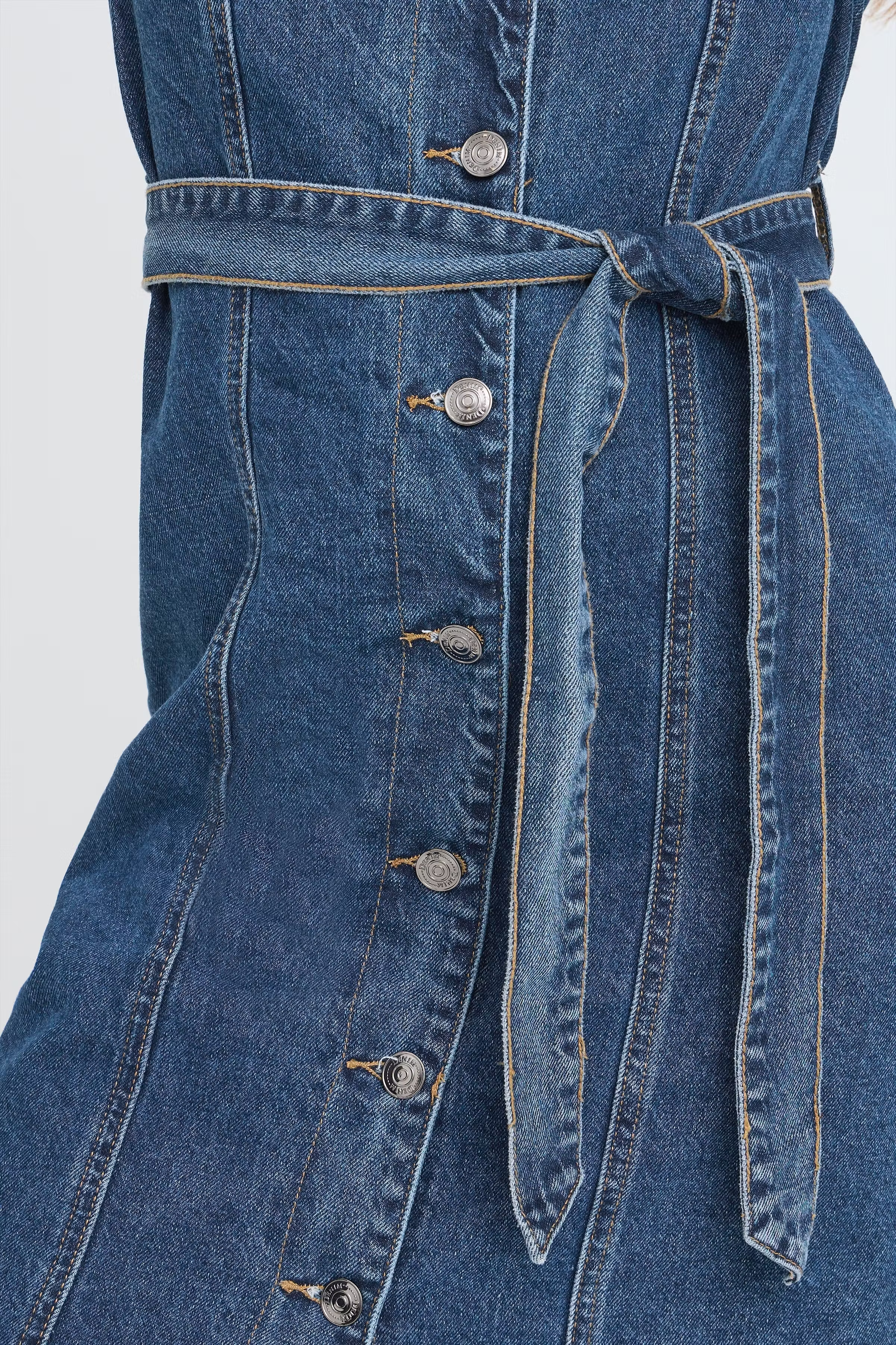 SBPINGA Kjole LOOKBOOK DETAIL 22101098-203677