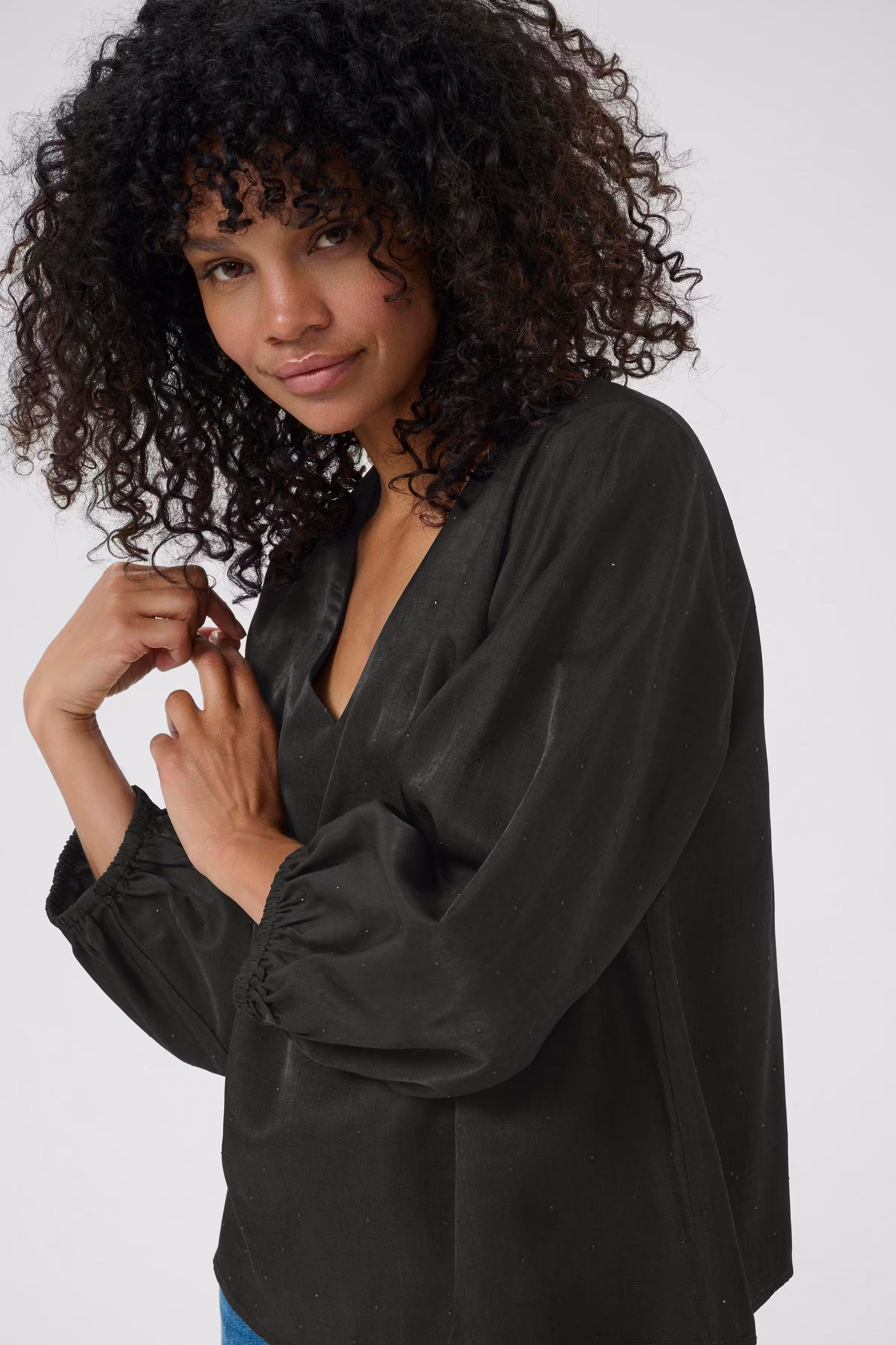 KAida Blouse LOOKBOOK DETAIL 10510817-100121