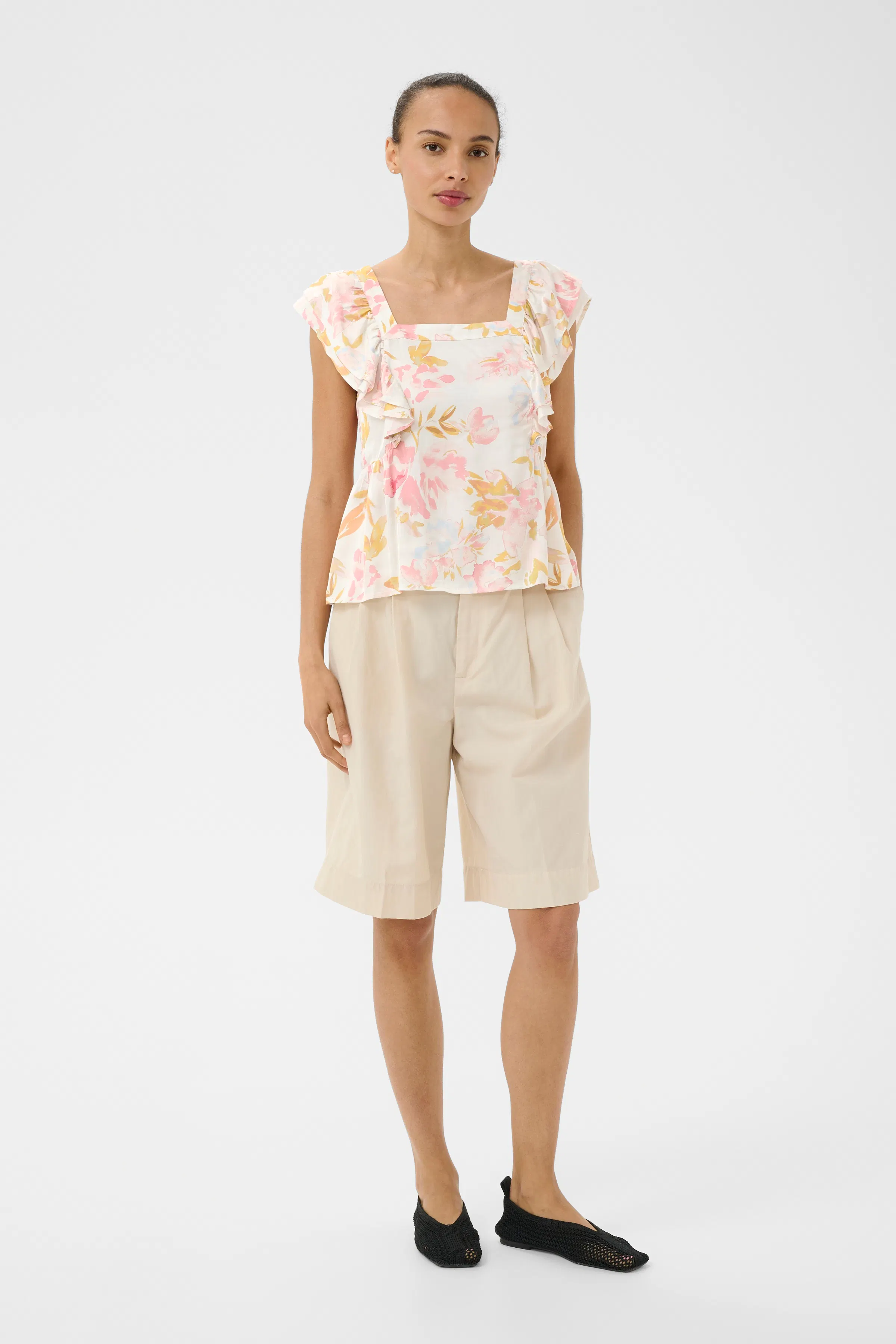 BinaraPW Blouse LOOKBOOK FRONT 30310562-304956