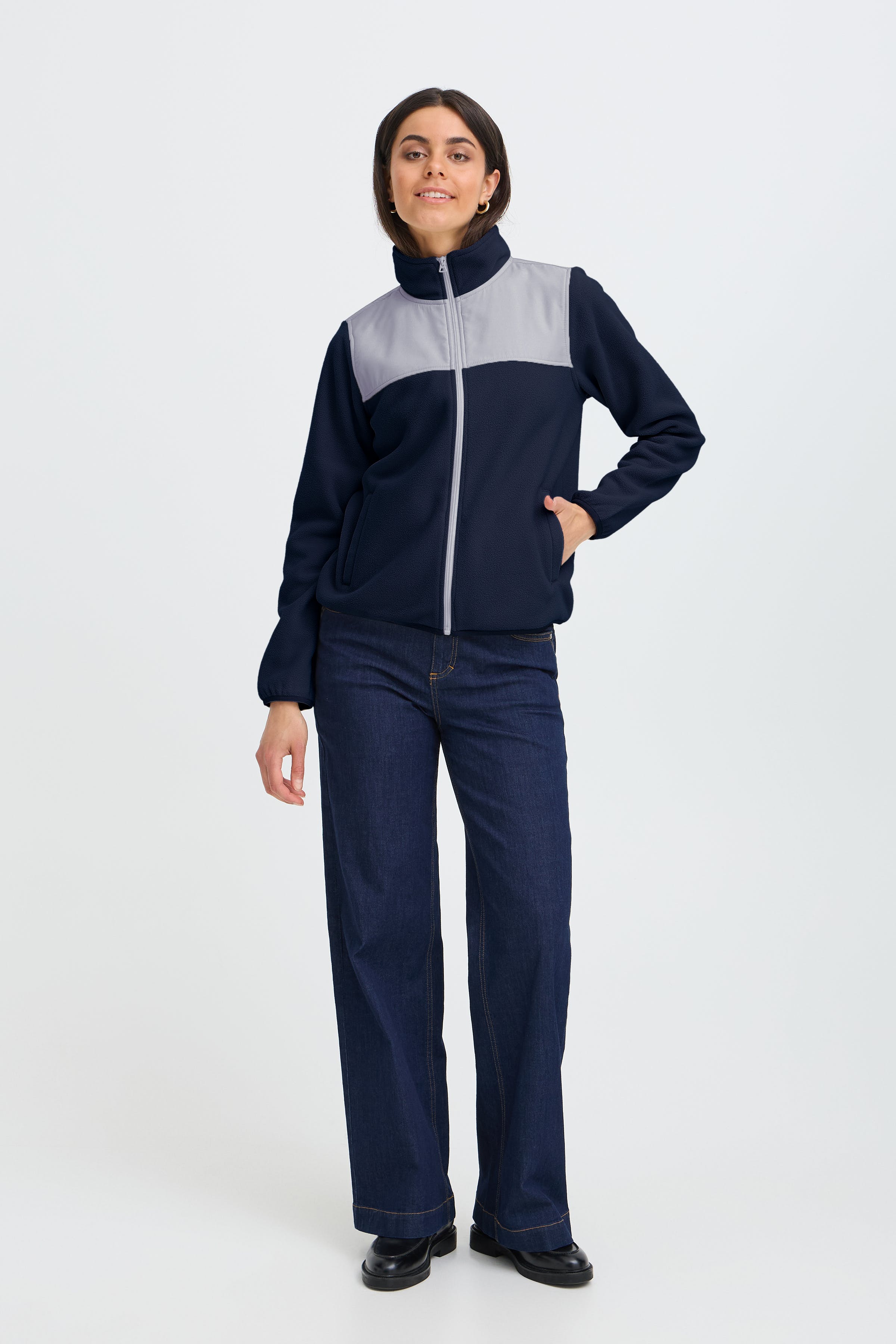 FRFLEA Yttertøy LOOKBOOK FRONT 20618215-193923