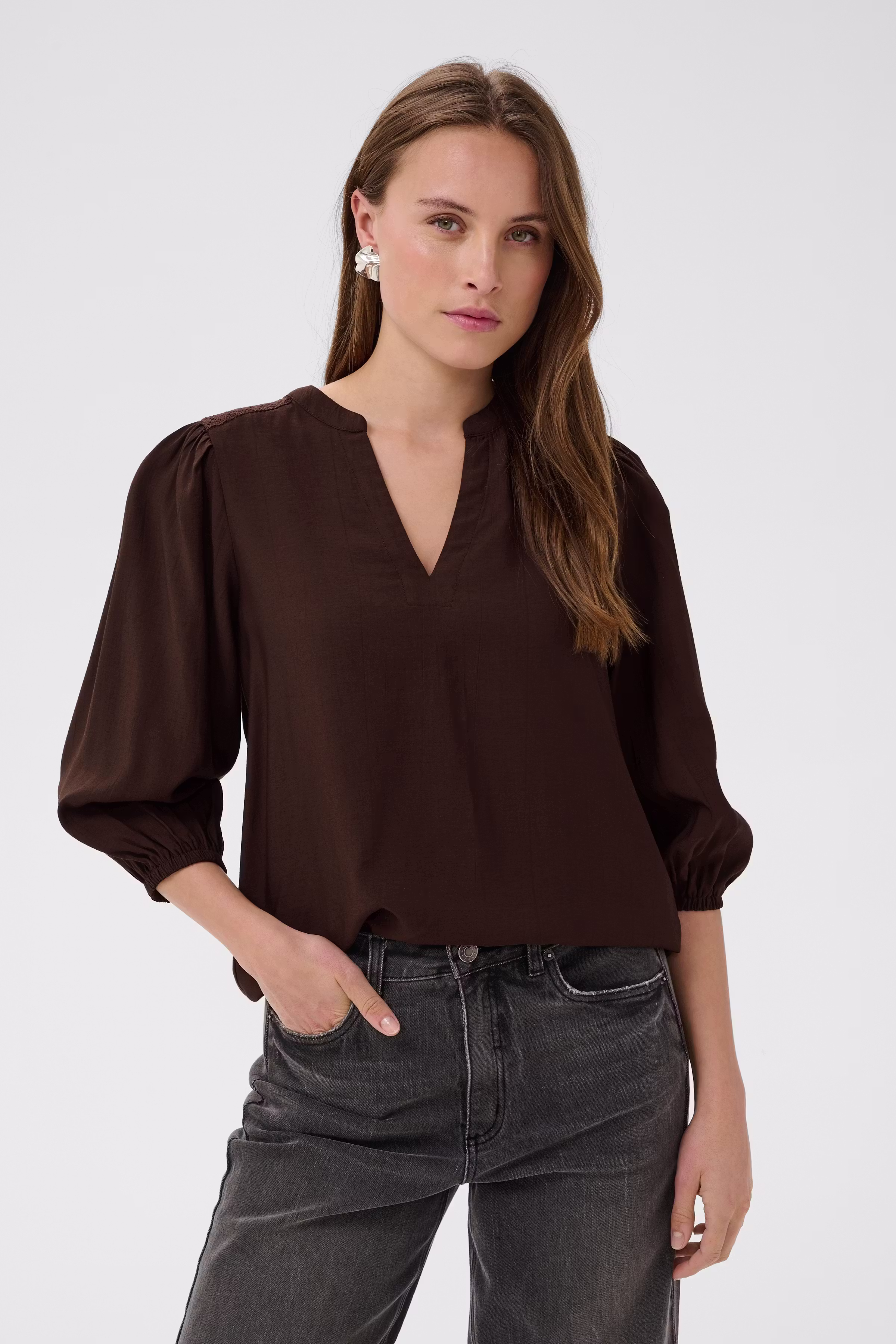 KAalberta Bluse LOOKBOOK FRONT 10511905-190915