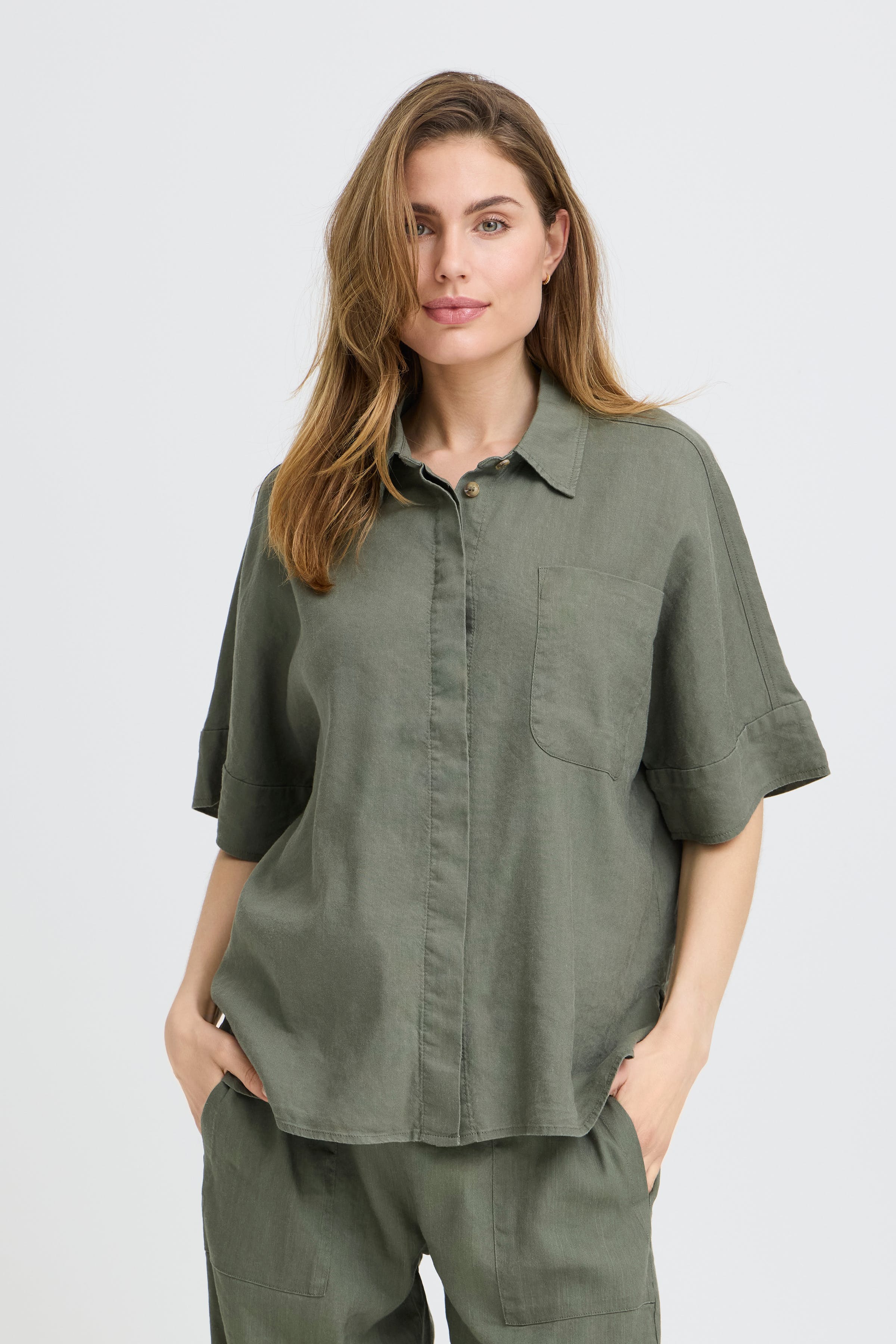 PZLUCA Skjorte LOOKBOOK FRONT 50210426-180312