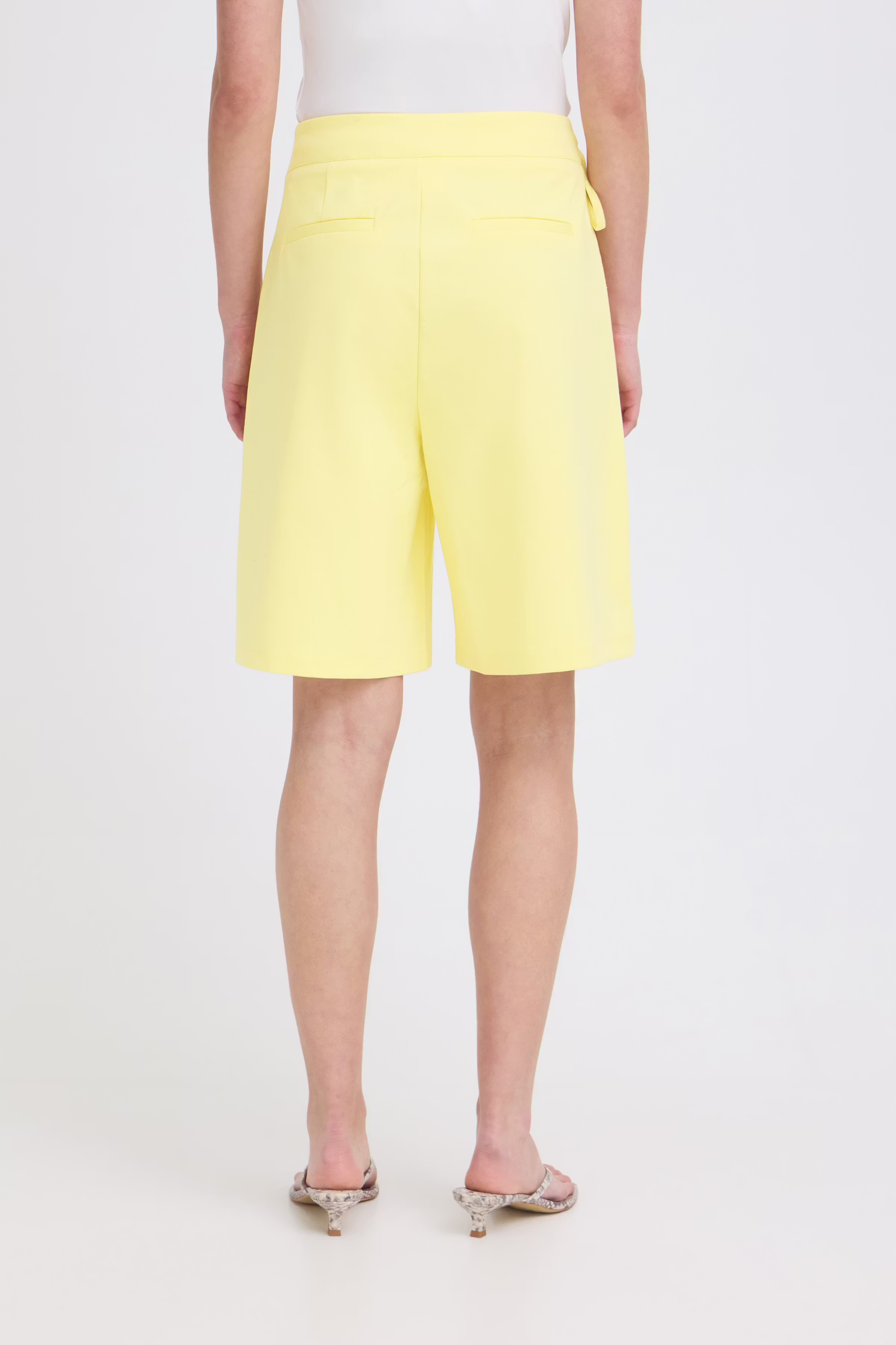 IHKATE Bermuda LOOKBOOK BACK 20126026-120720
