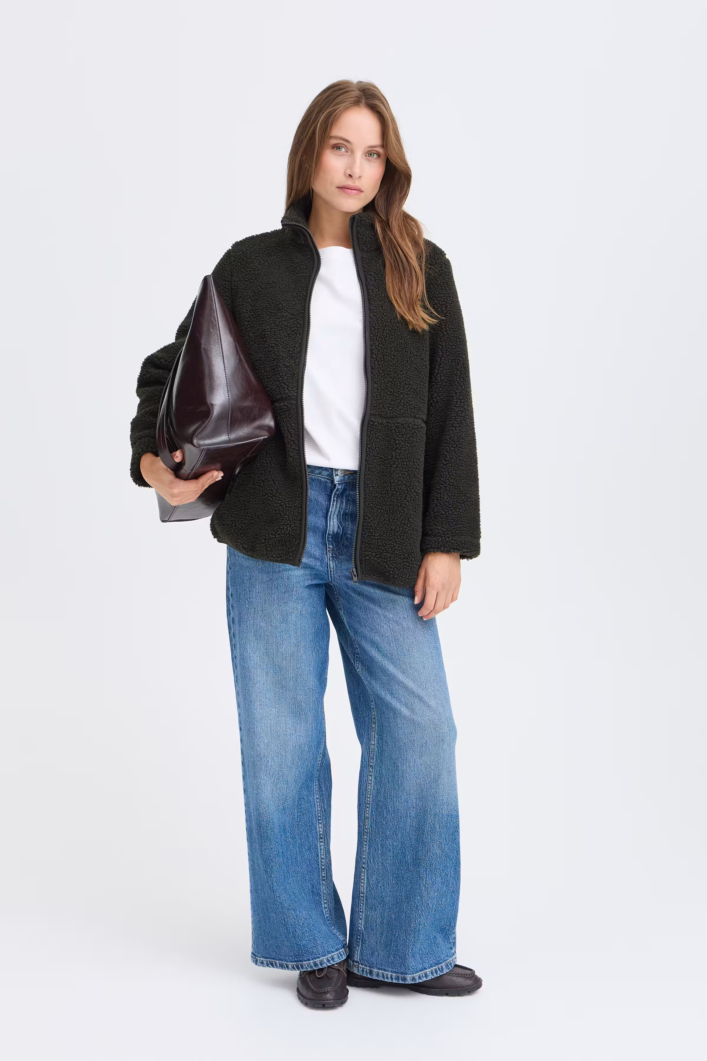 BYABBY Yttertøy LOOKBOOK FRONT 20819202-190509
