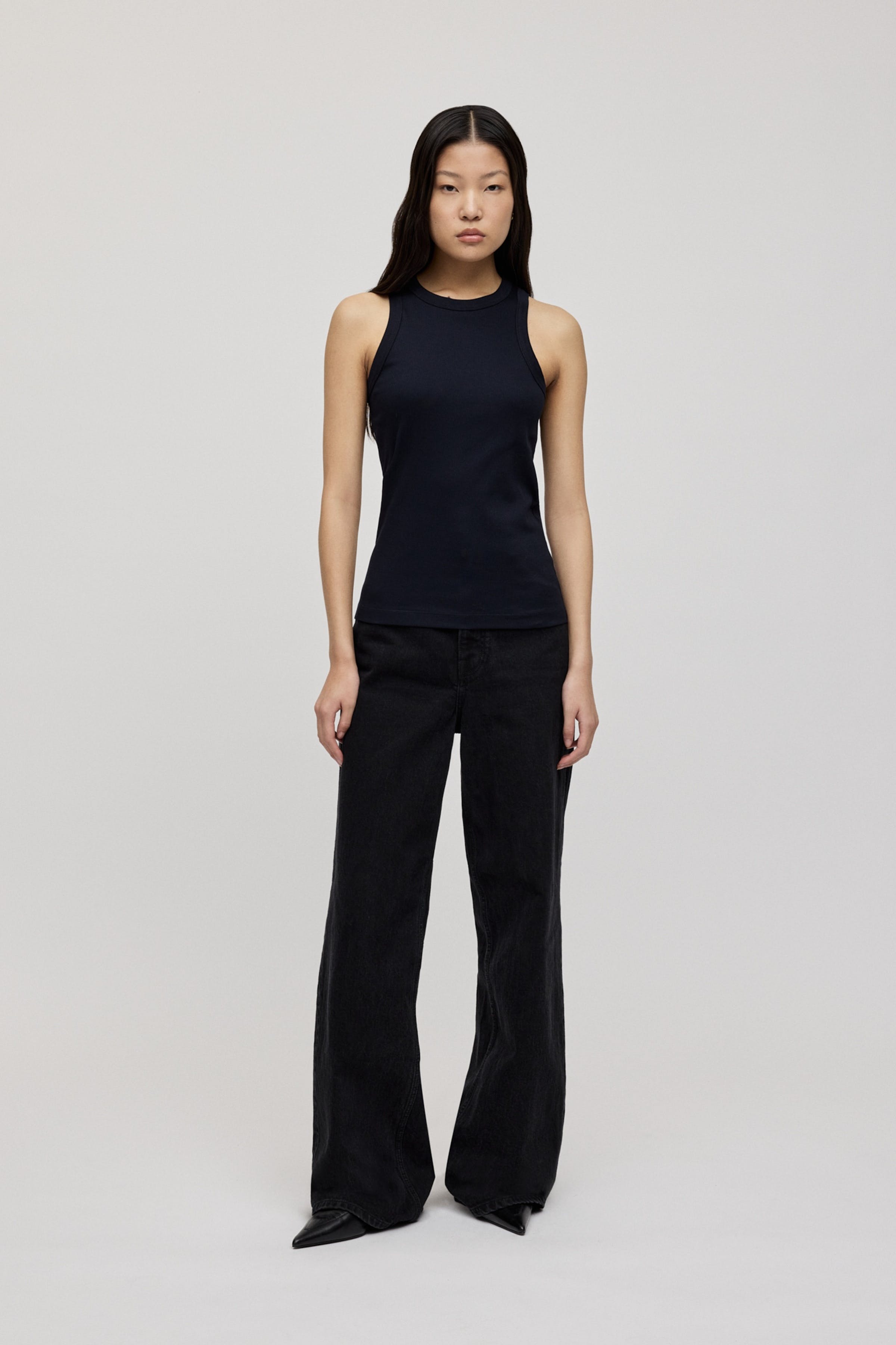 Klara Top LOOKBOOK FRONT 30600545-BL900