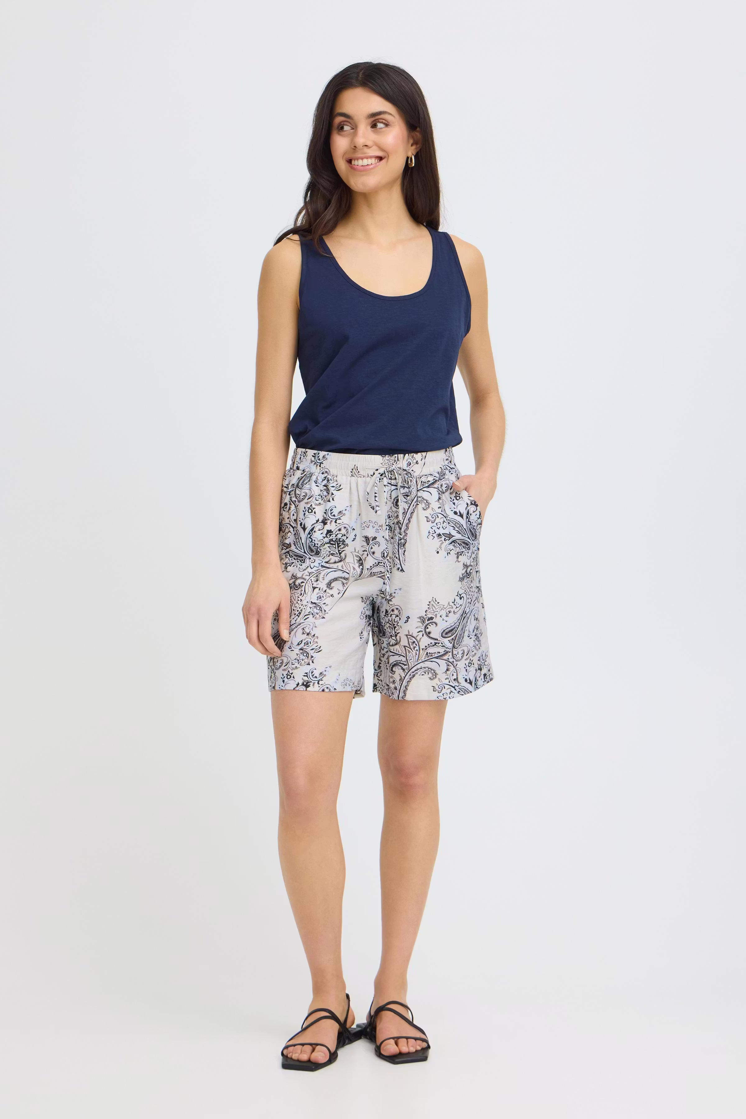 FRADARA Shorts LOOKBOOK FRONT 20618261-900008068