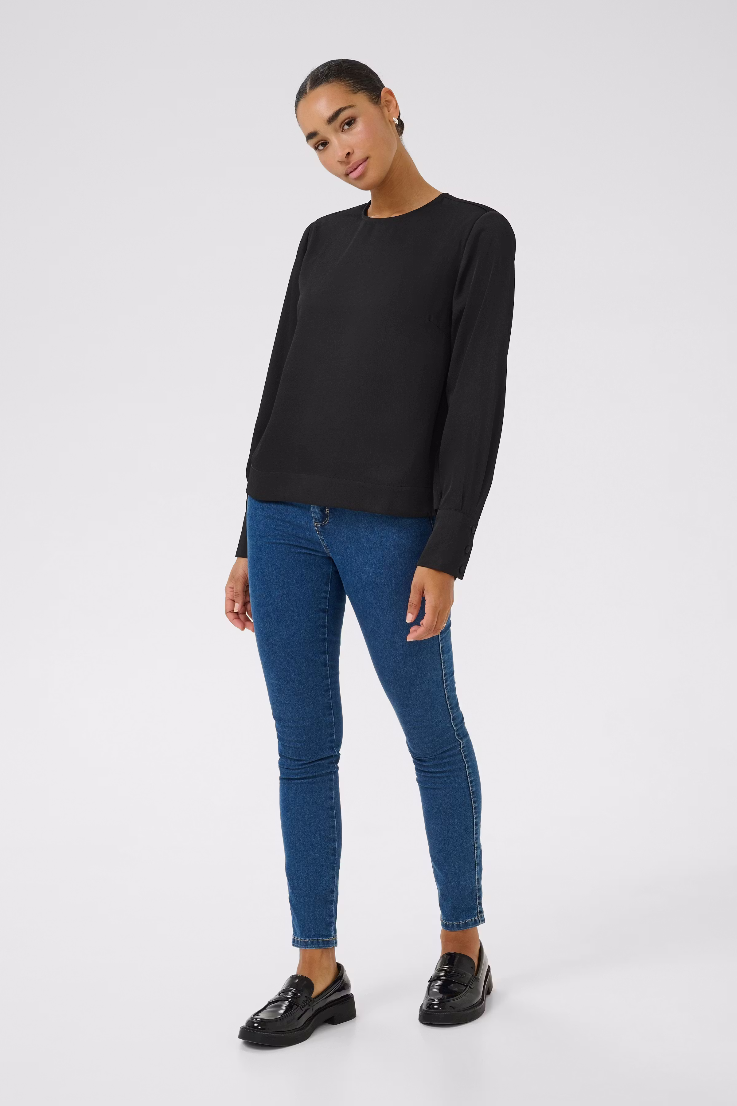 KAbonita Bluse LOOKBOOK FRONT 10509393-100121