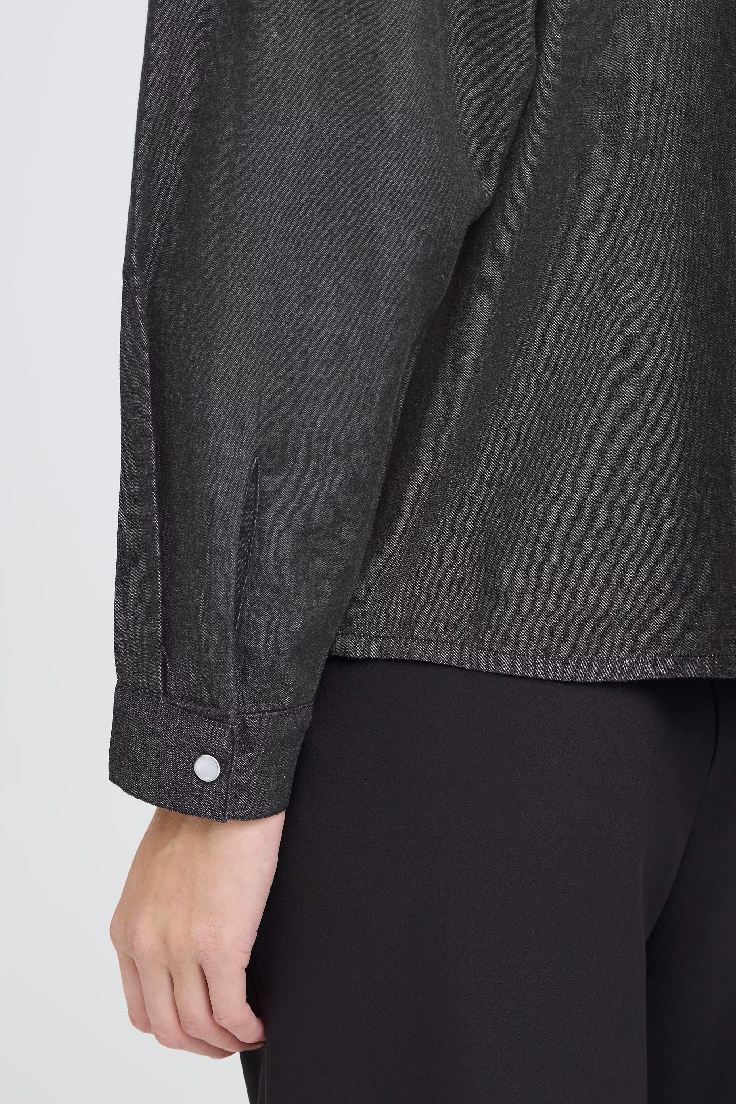 IHBORGIE Skjorte LOOKBOOK DETAIL 20124829-200341