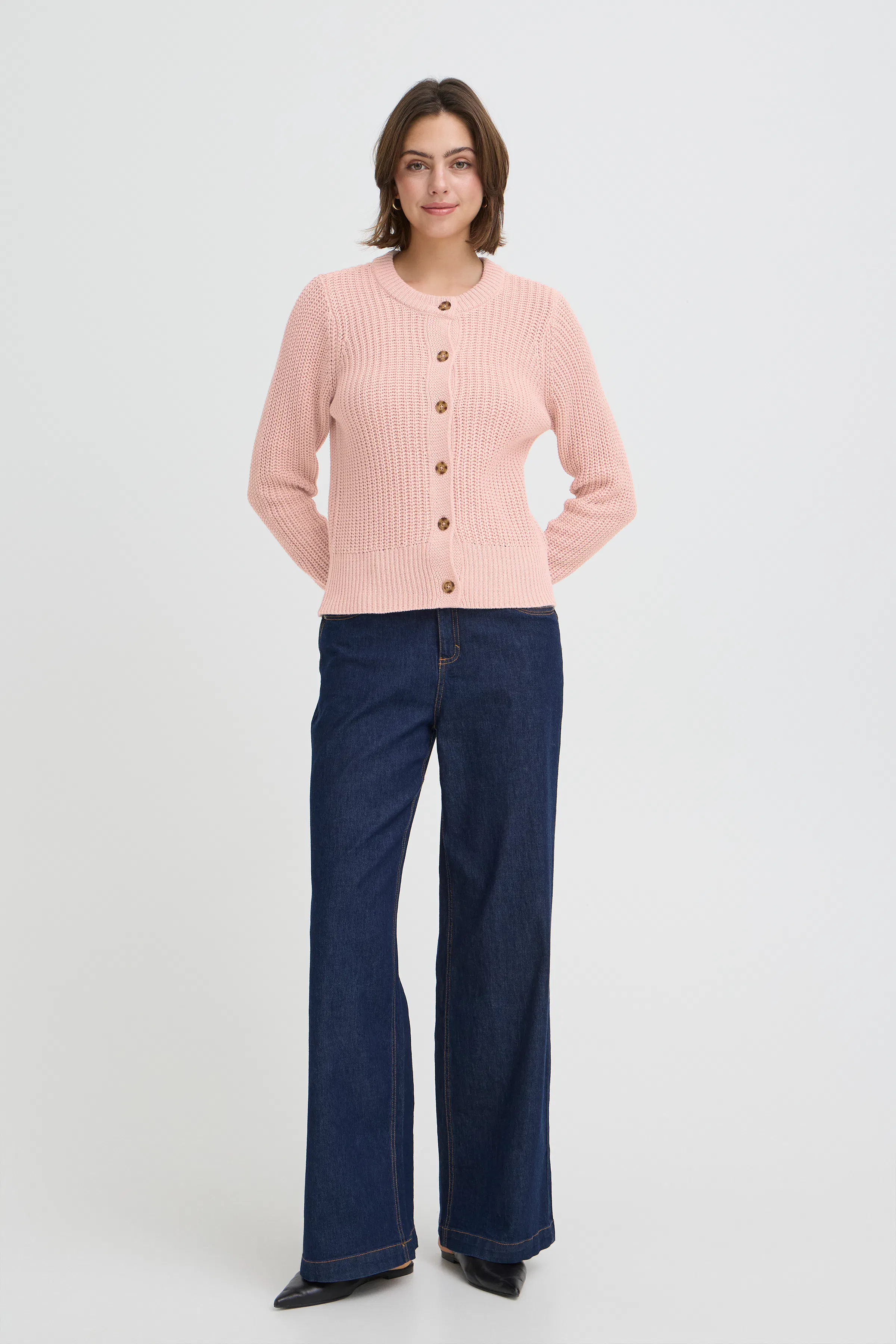 FRKAMIA Cardigan LOOKBOOK FRONT 20616360-141506