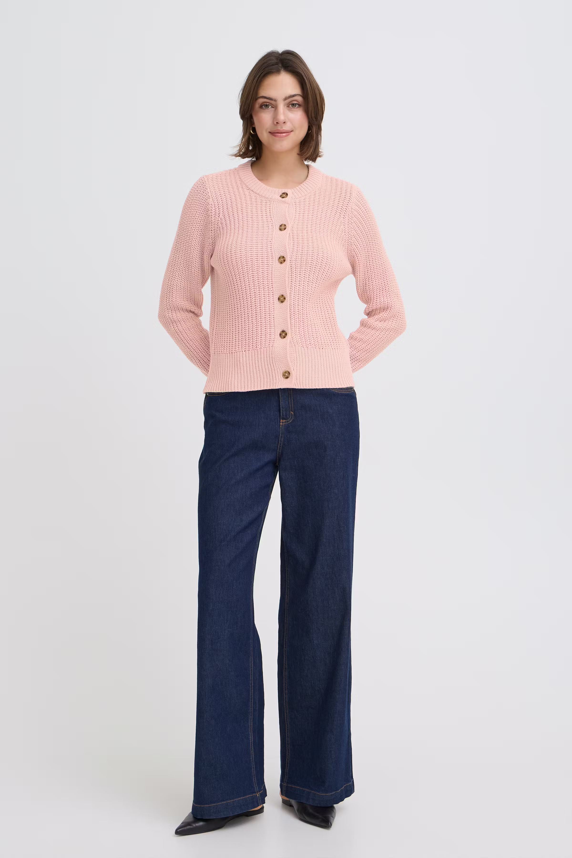 FRKAMIA Cardigan LOOKBOOK FRONT 20616360-141506