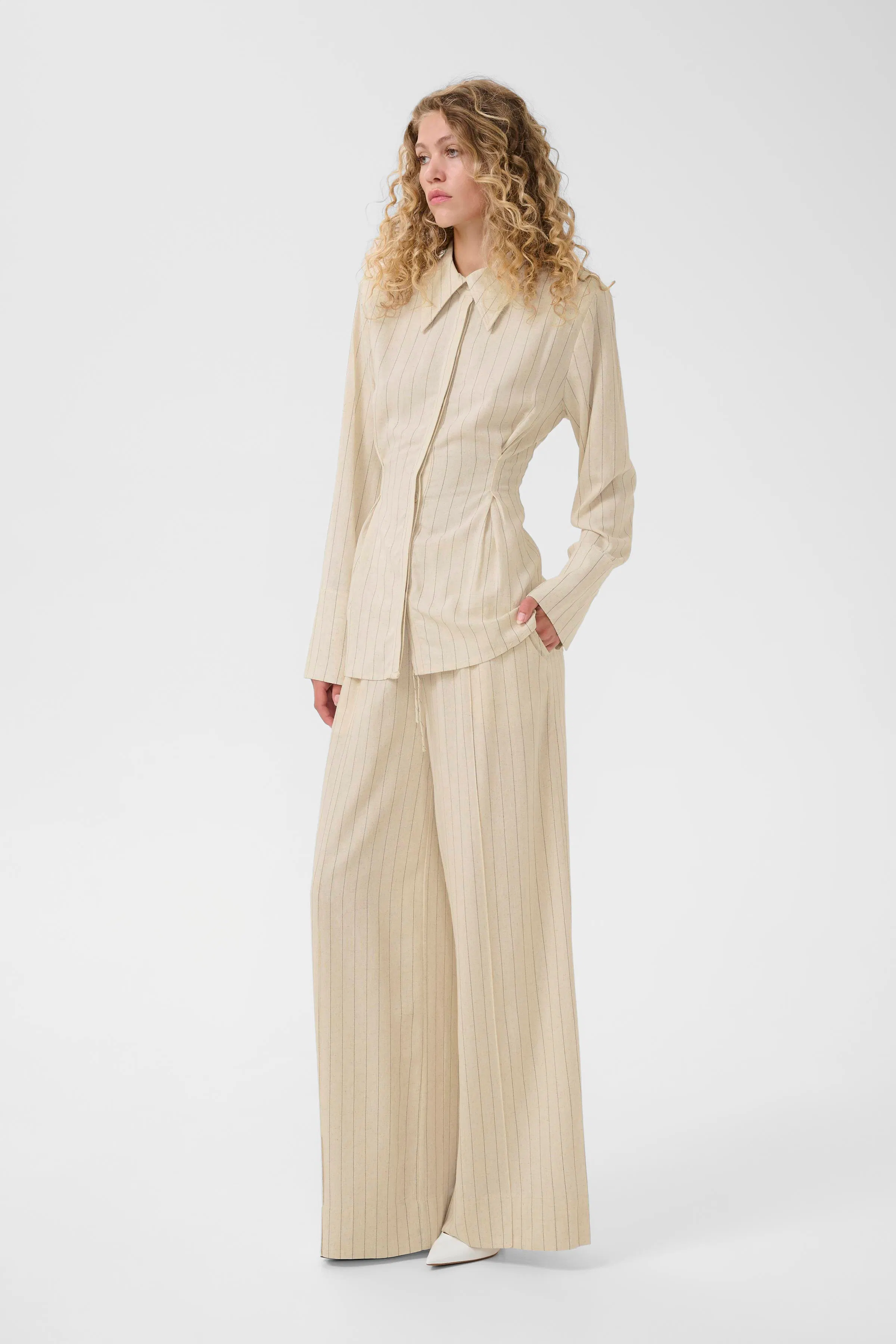 GZtascha Trousers LOOKBOOK FRONT 10911047-109168