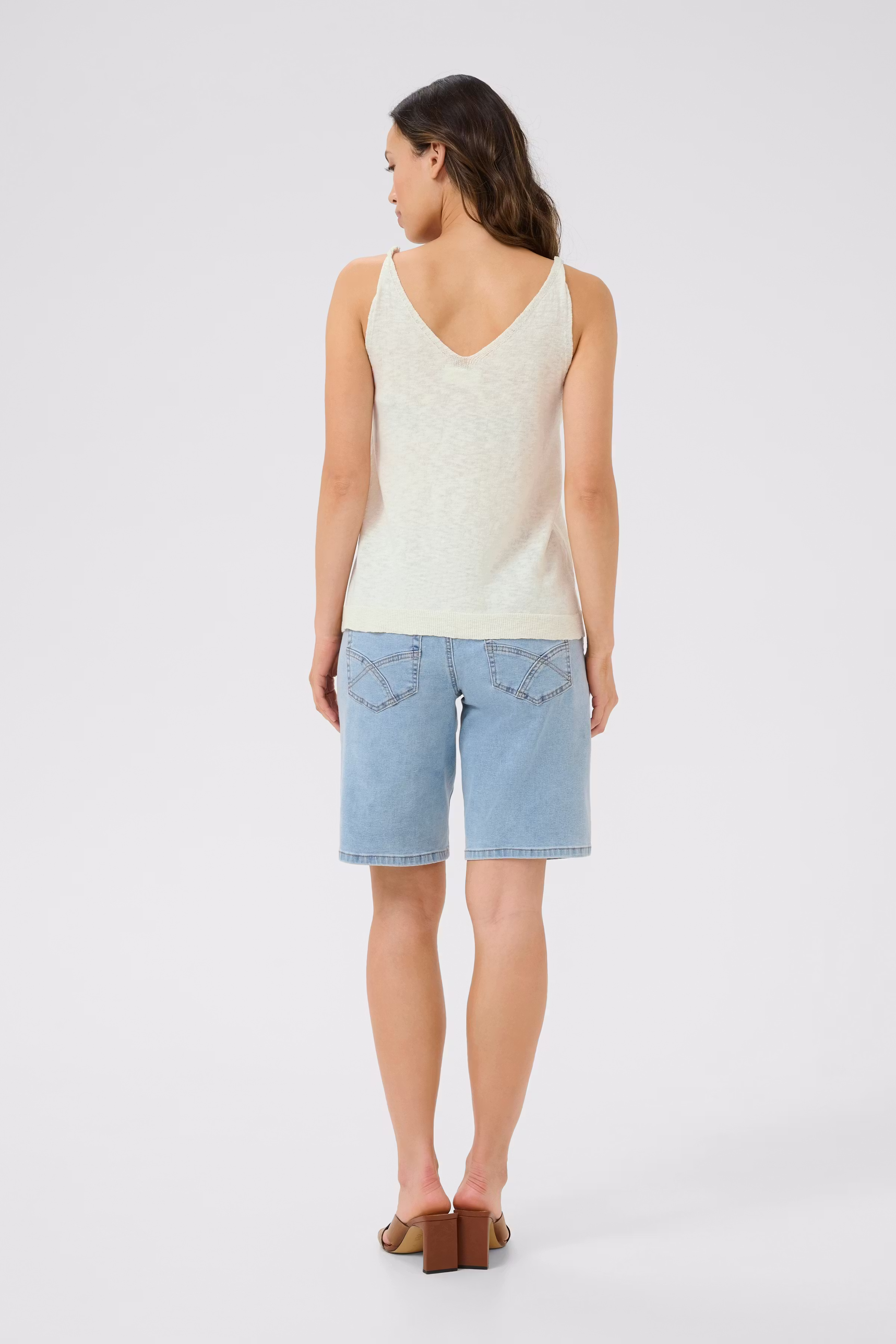 CREvisa Top LOOKBOOK BACK 10613692-114300