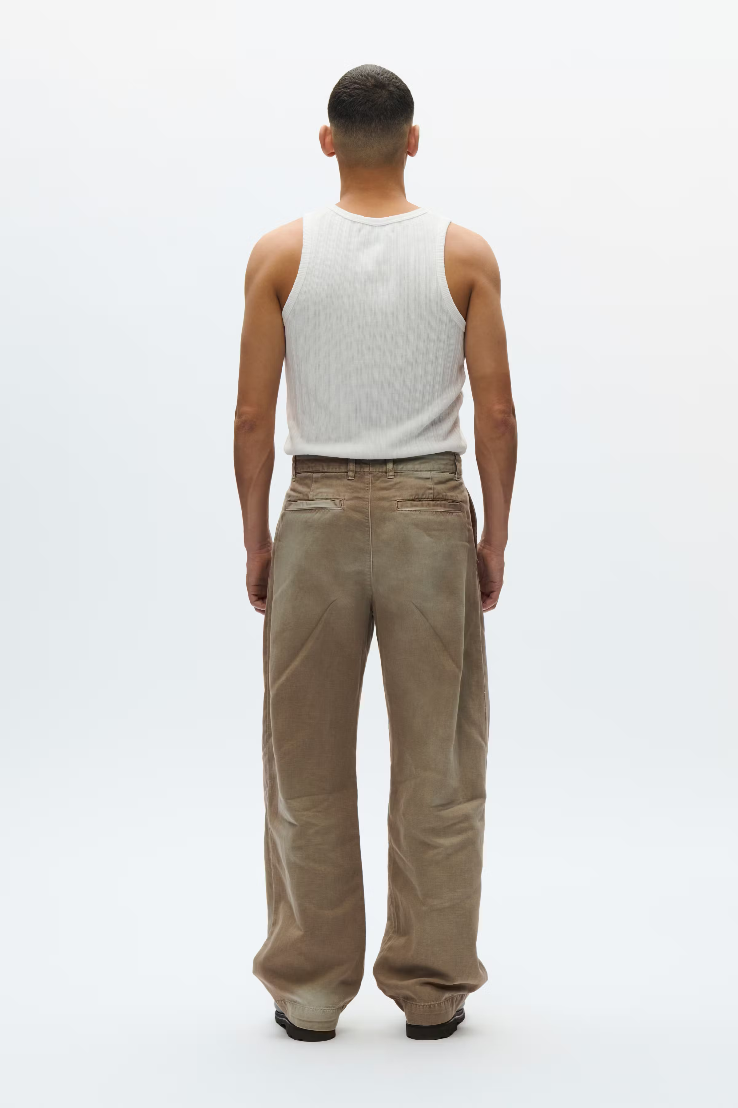 WWFraser LOOKBOOK BACK 30250174-W2536