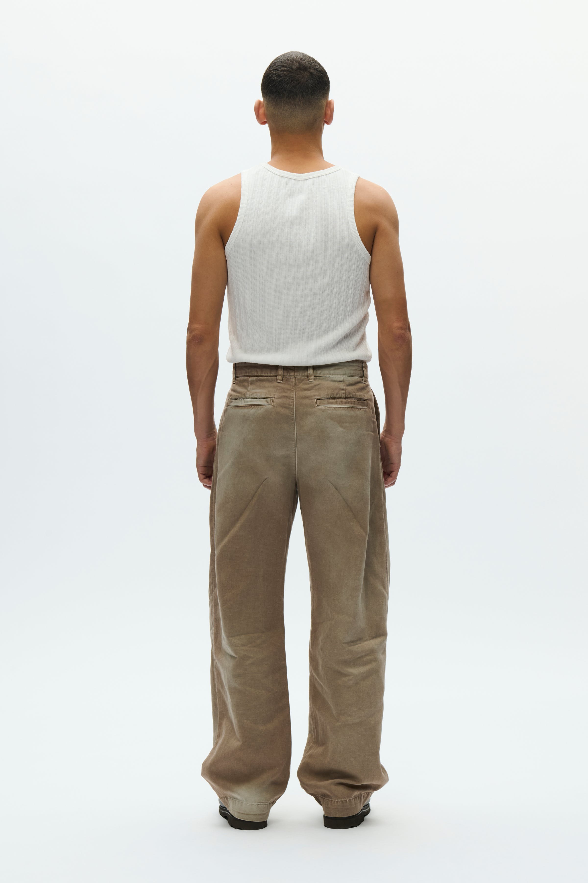 WWFraser LOOKBOOK BACK 30250174-W2536