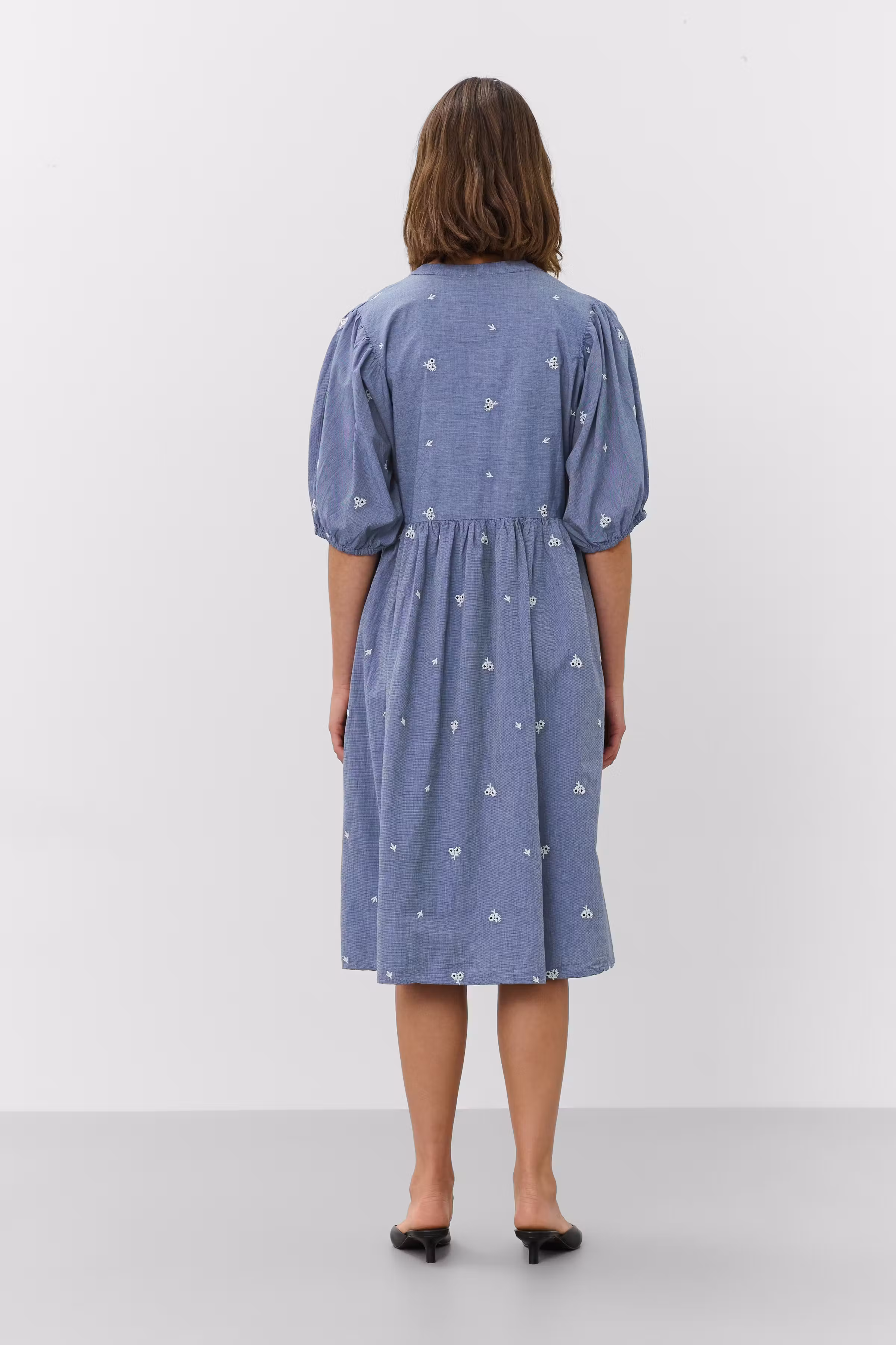 SLElly Kleid LOOKBOOK BACK 30408247-301130
