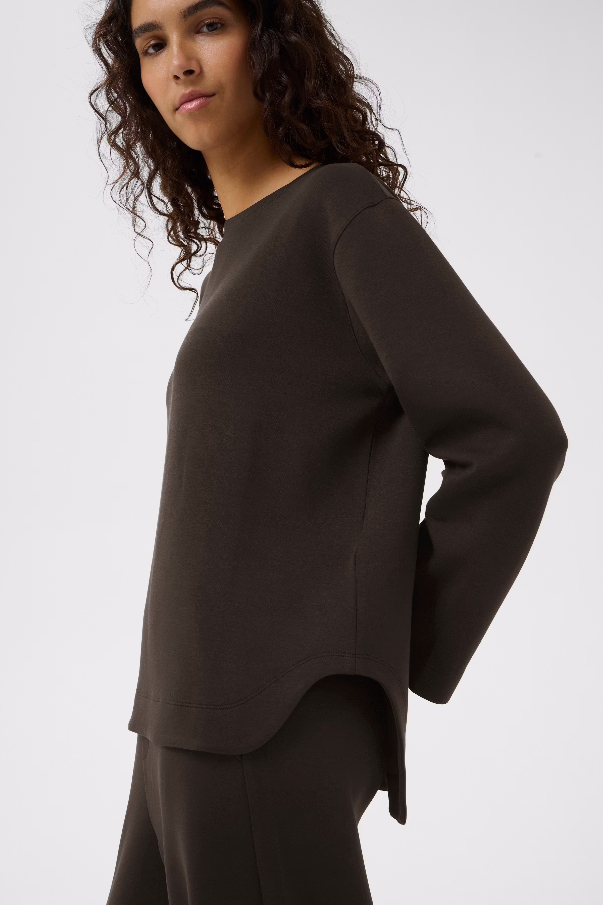 GincentIW Sweatshirt LOOKBOOK DETAIL 30108654-191109