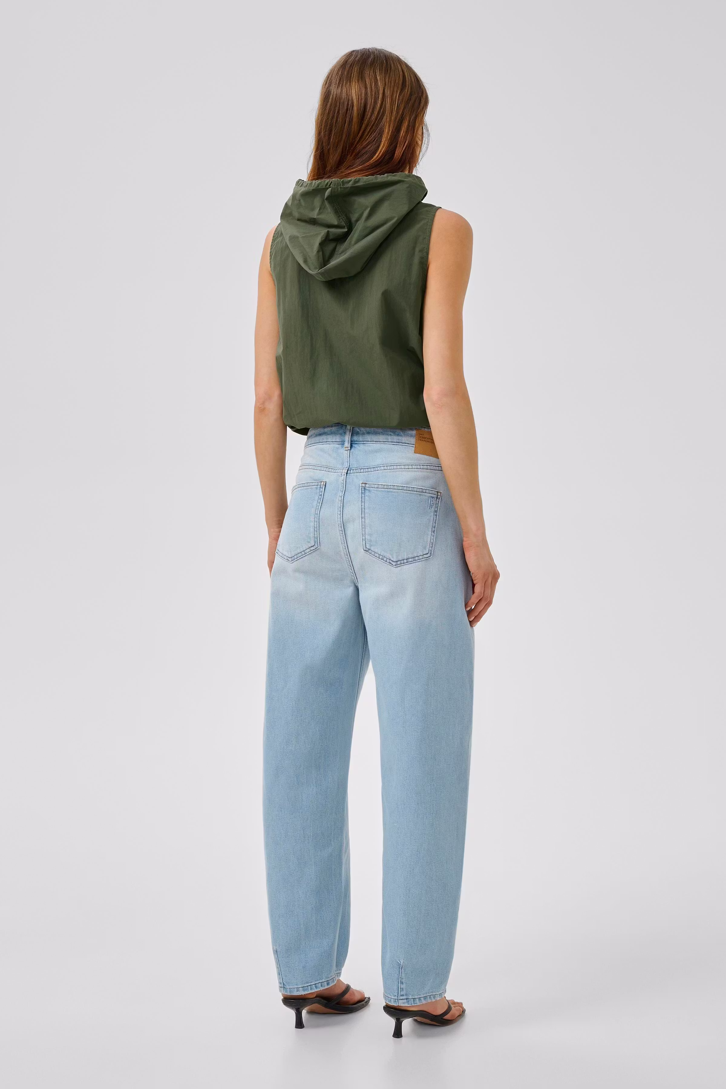 MWMulla Waistcoat LOOKBOOK BACK 10705580-190414