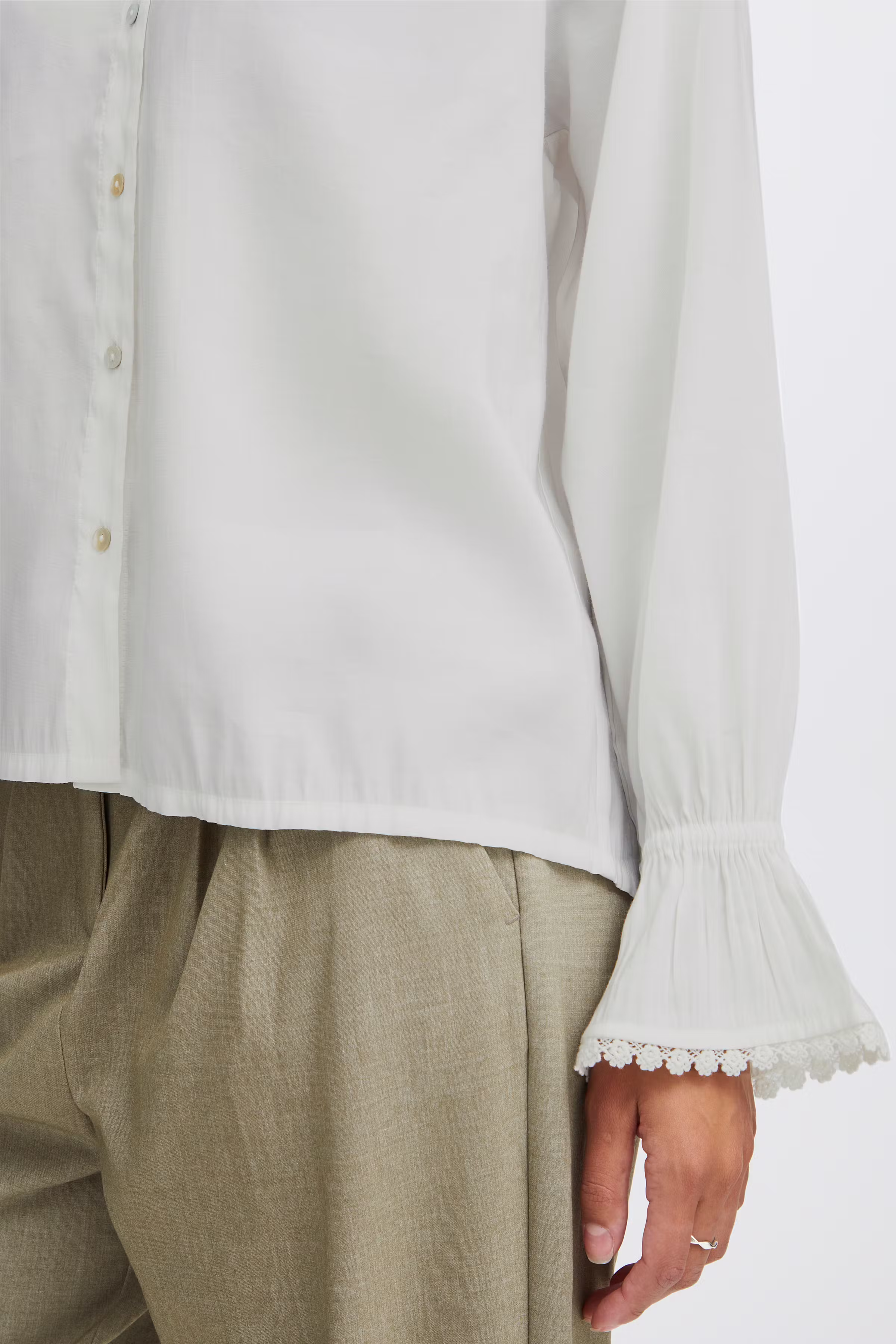 BYHELVIG Hemd LOOKBOOK DETAIL 20814302-114800