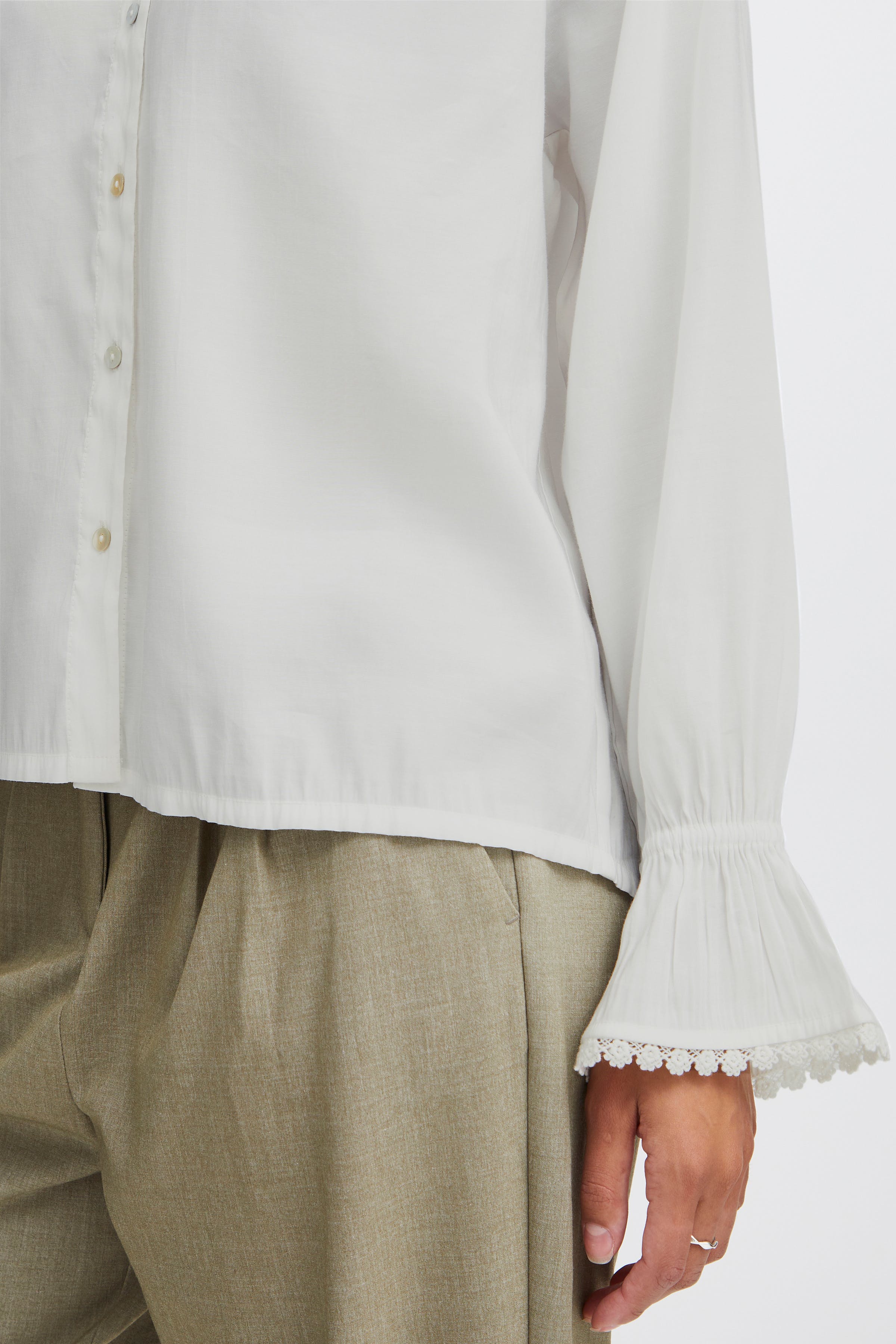 BYHELVIG Skjorte LOOKBOOK DETAIL 20814302-114800