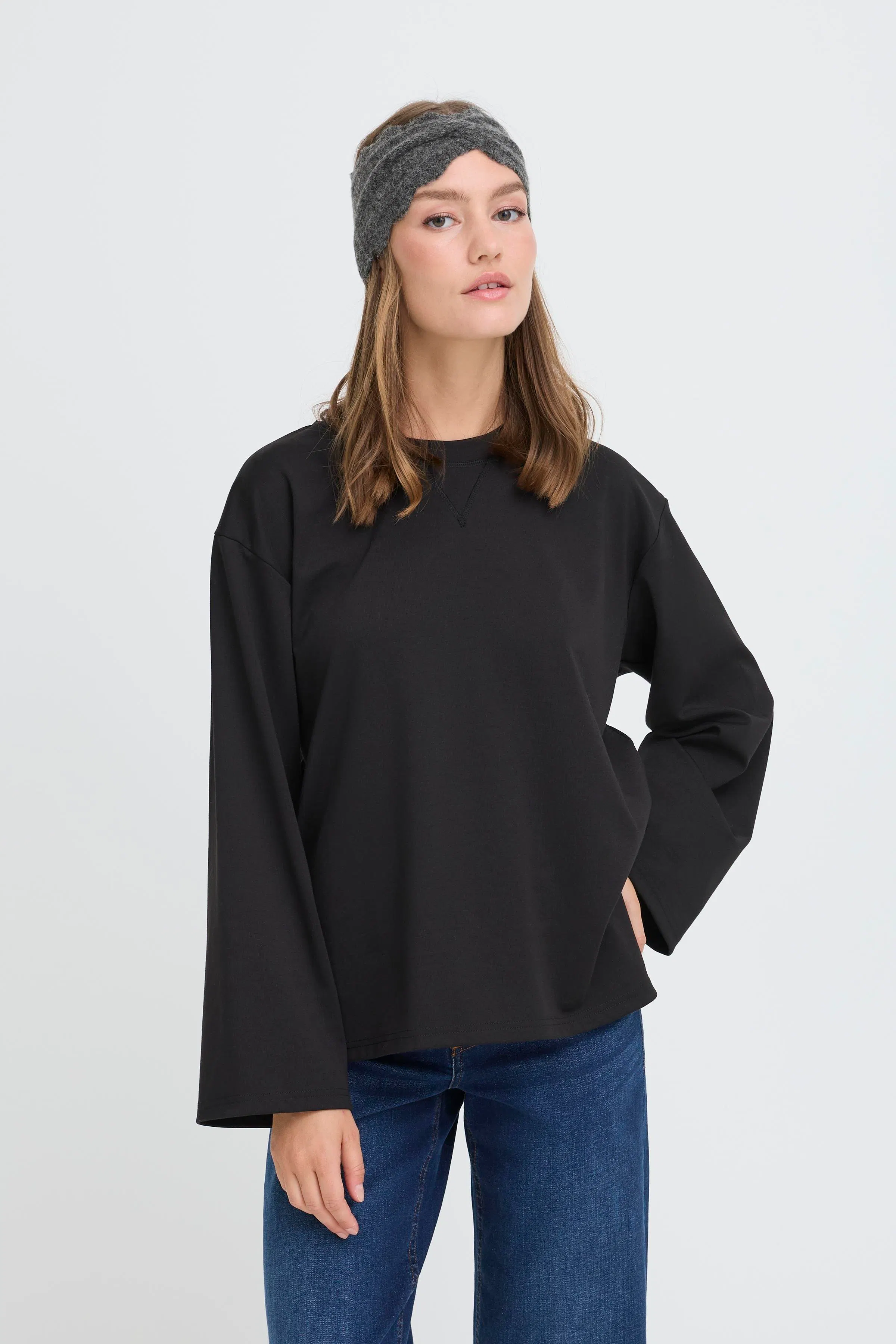 IAMACHA Poncho LOOKBOOK FRONT 20124761-900002734